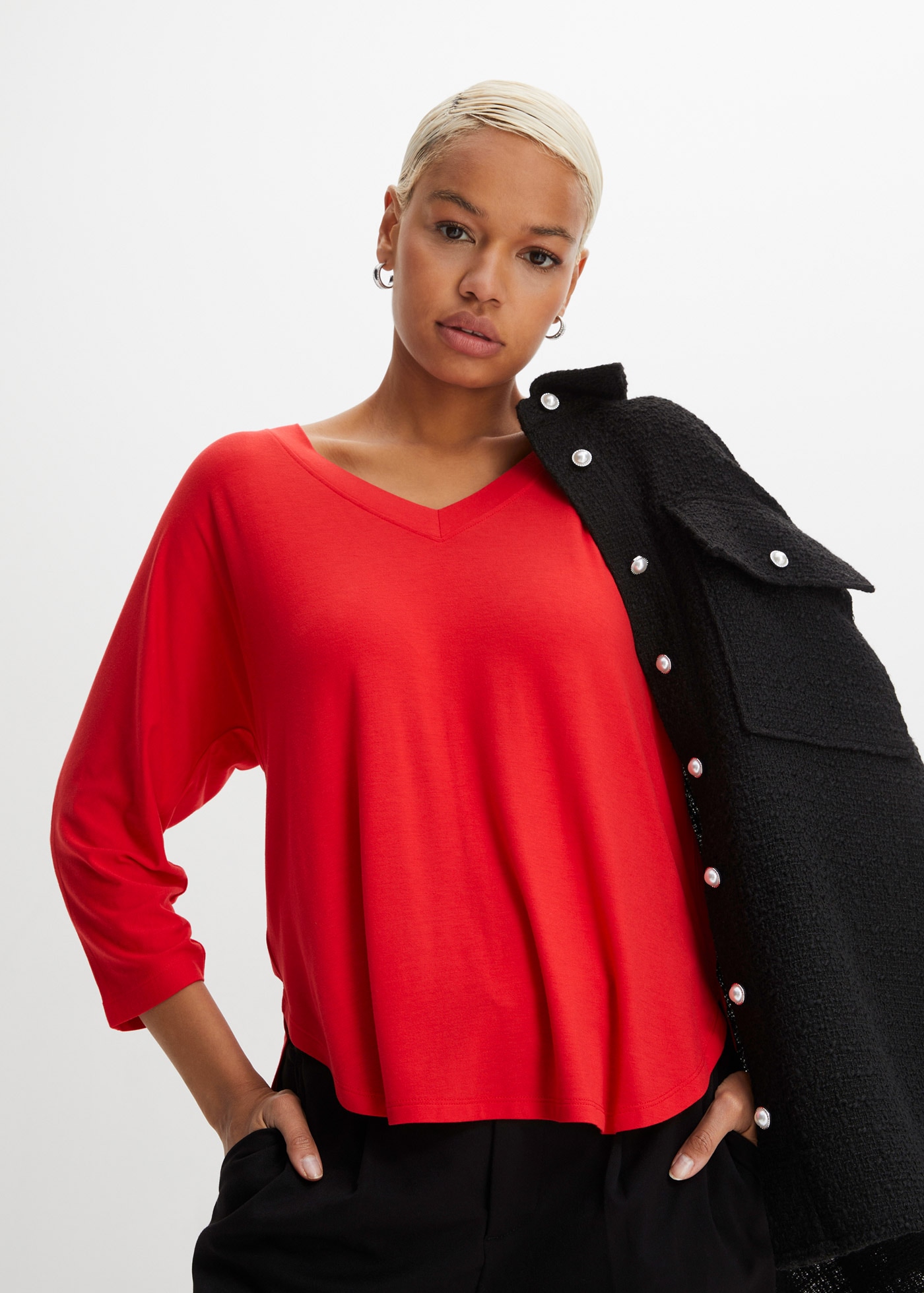 bonprix T-Shirt lässige Passform, Vokuhila Schnitt mit abgerundetem Saum, 3 günstig online kaufen