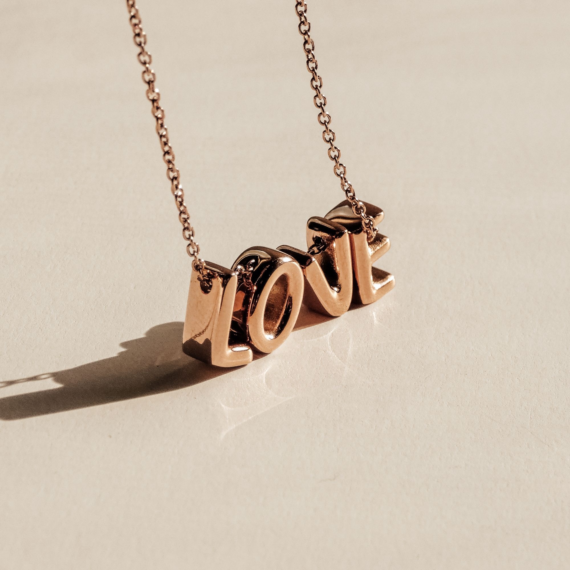 Echtzeit Kette mit Anhänger »Schmuck Geschenk Edelstahl Halskette Love Letters«