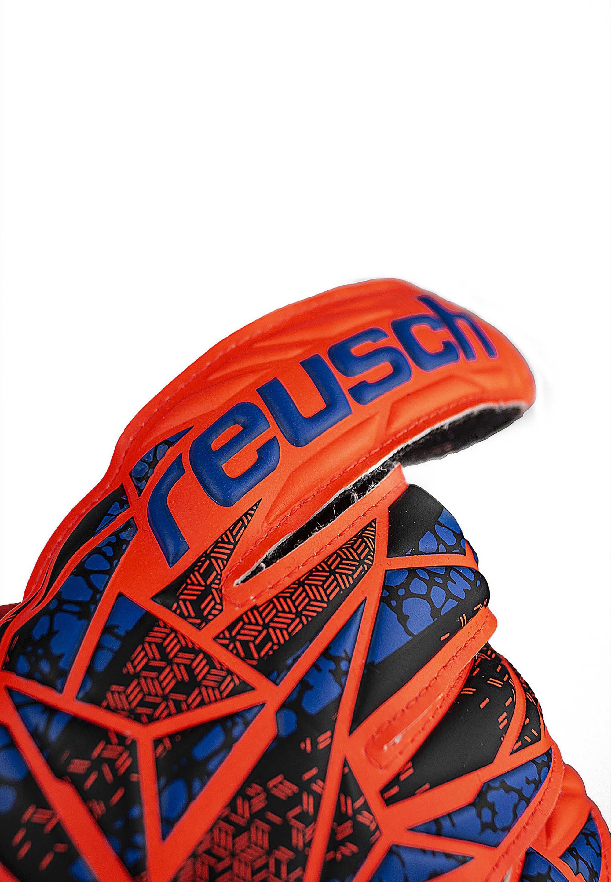 Reusch Torwarthandschuhe »Attrakt Solid Junior«, mit Expanse Cut