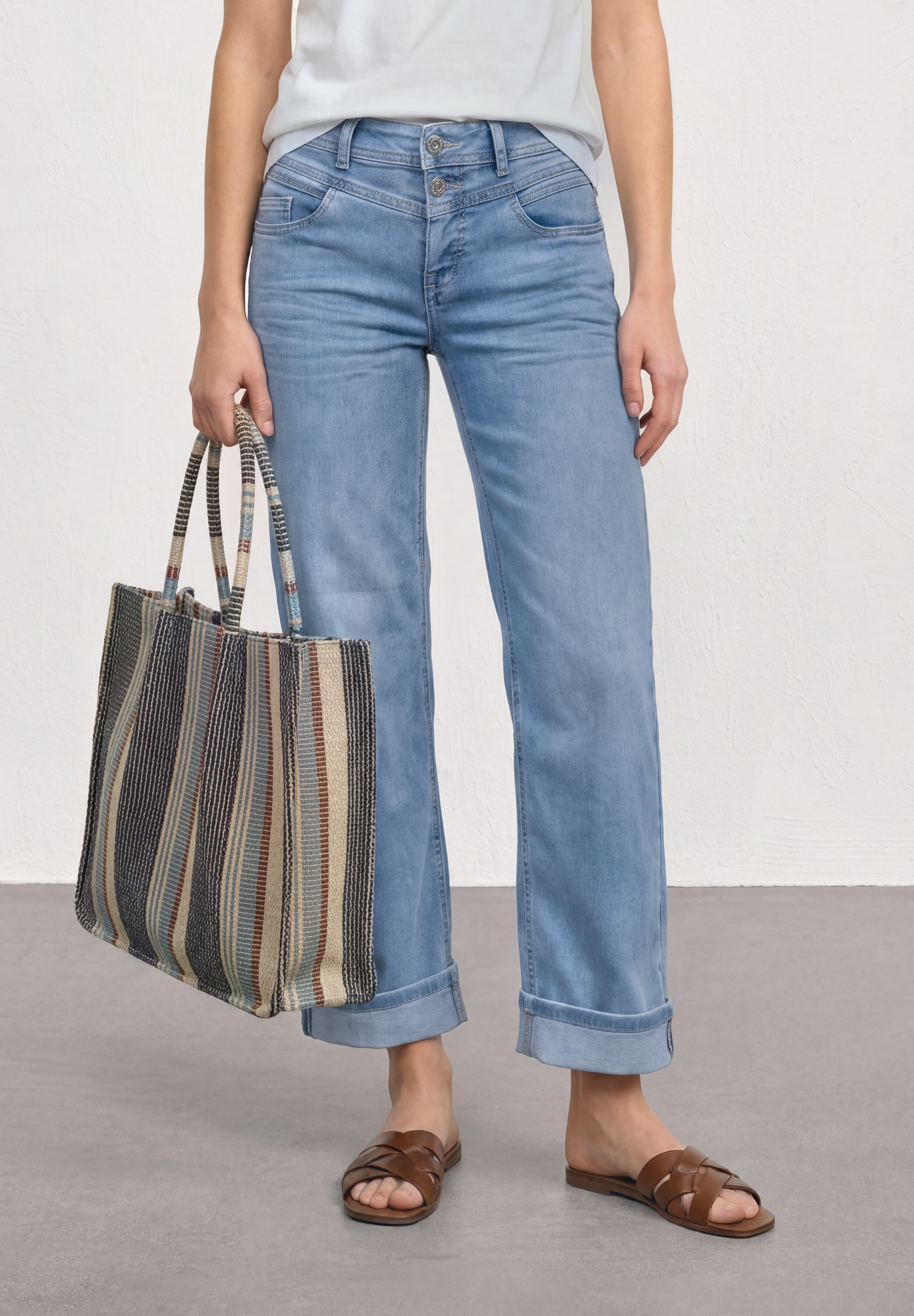 STREET ONE 5-Pocket-Jeans im Casual Fit mit Turn-Up