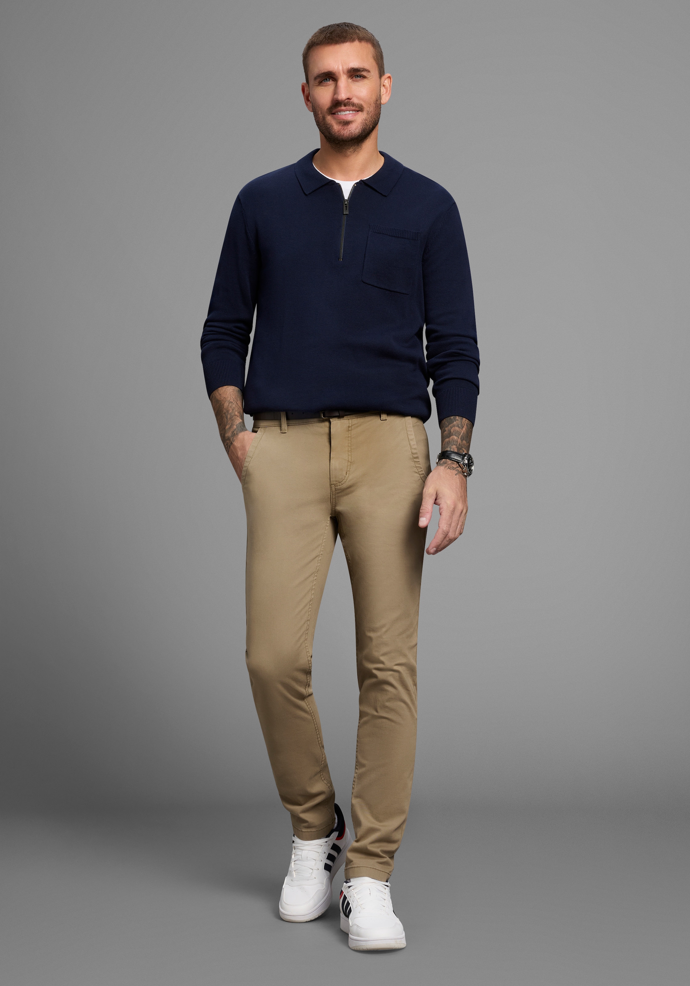 Bruno Banani Chinohose, (Set, mit abnehmbarem Gürtel)