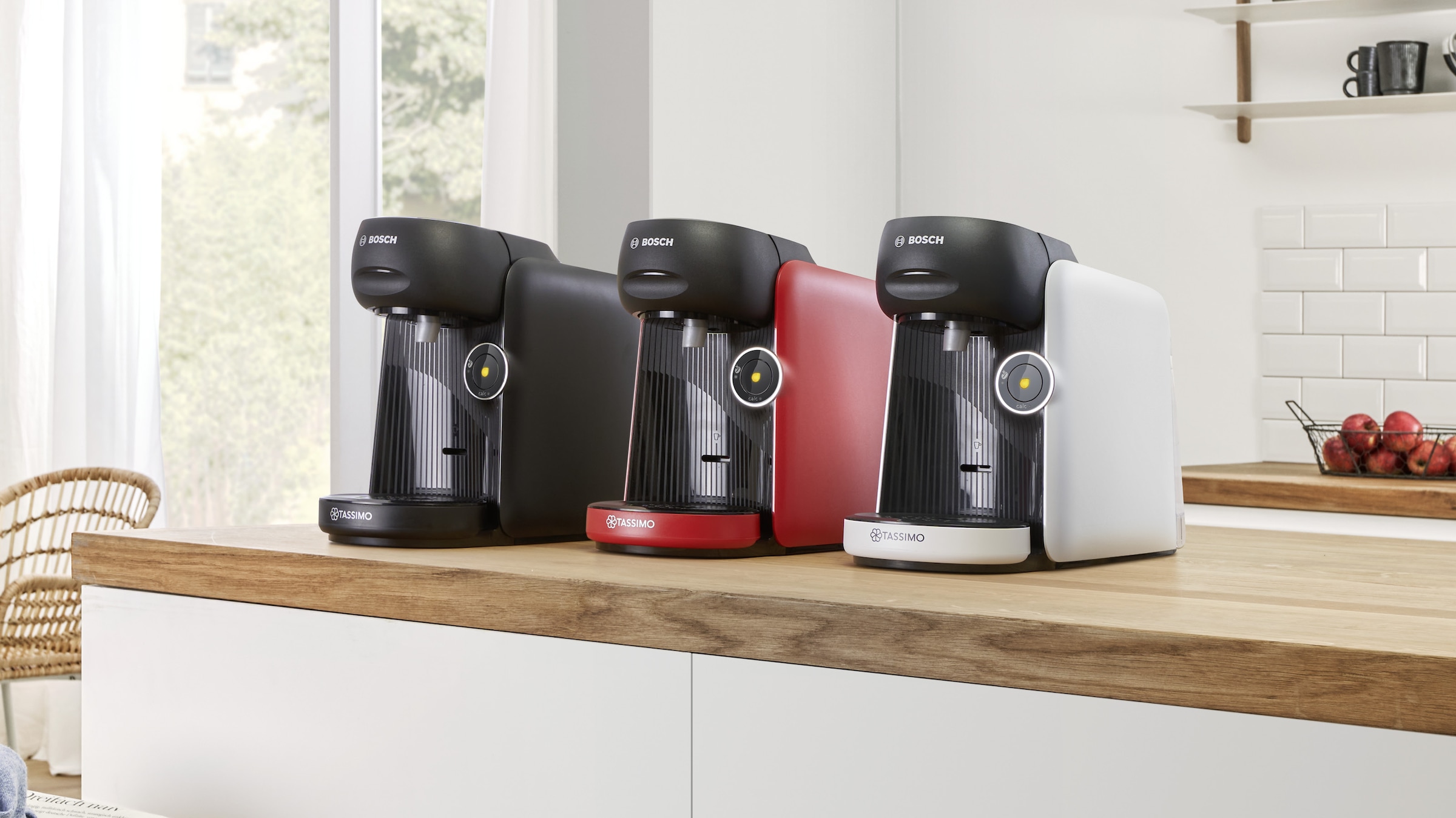 TASSIMO Kapselmaschine »finesse friendly TAS162E, intensiverer Kaffee auf Kopfdruck« aus Recyclingmaterial, mehr Intensität per Knopfdruck, schwarz