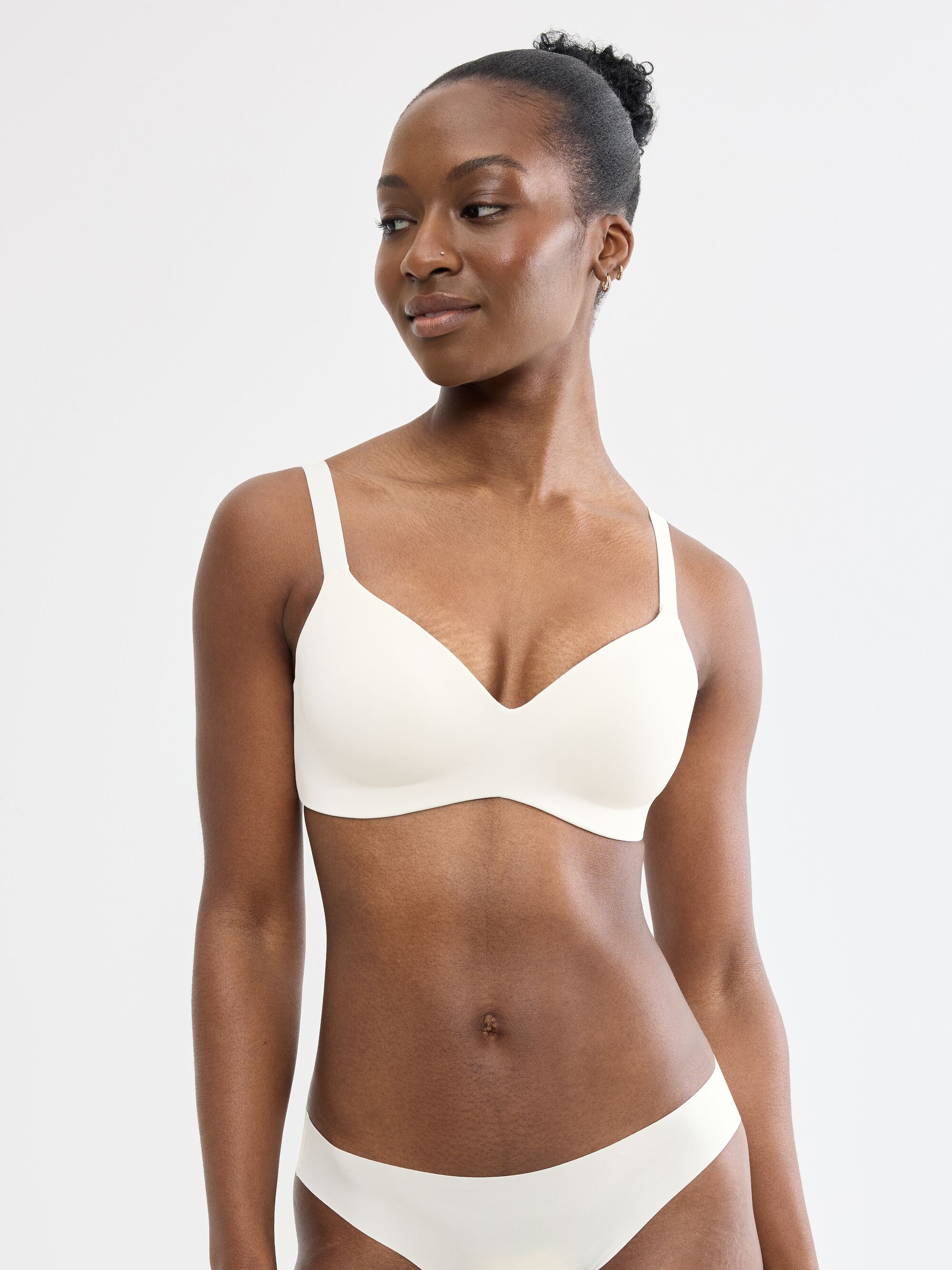 sloggi "ZERO Feel 2.0 THE UP TShirt Bra" nahtlos und unsichtbar