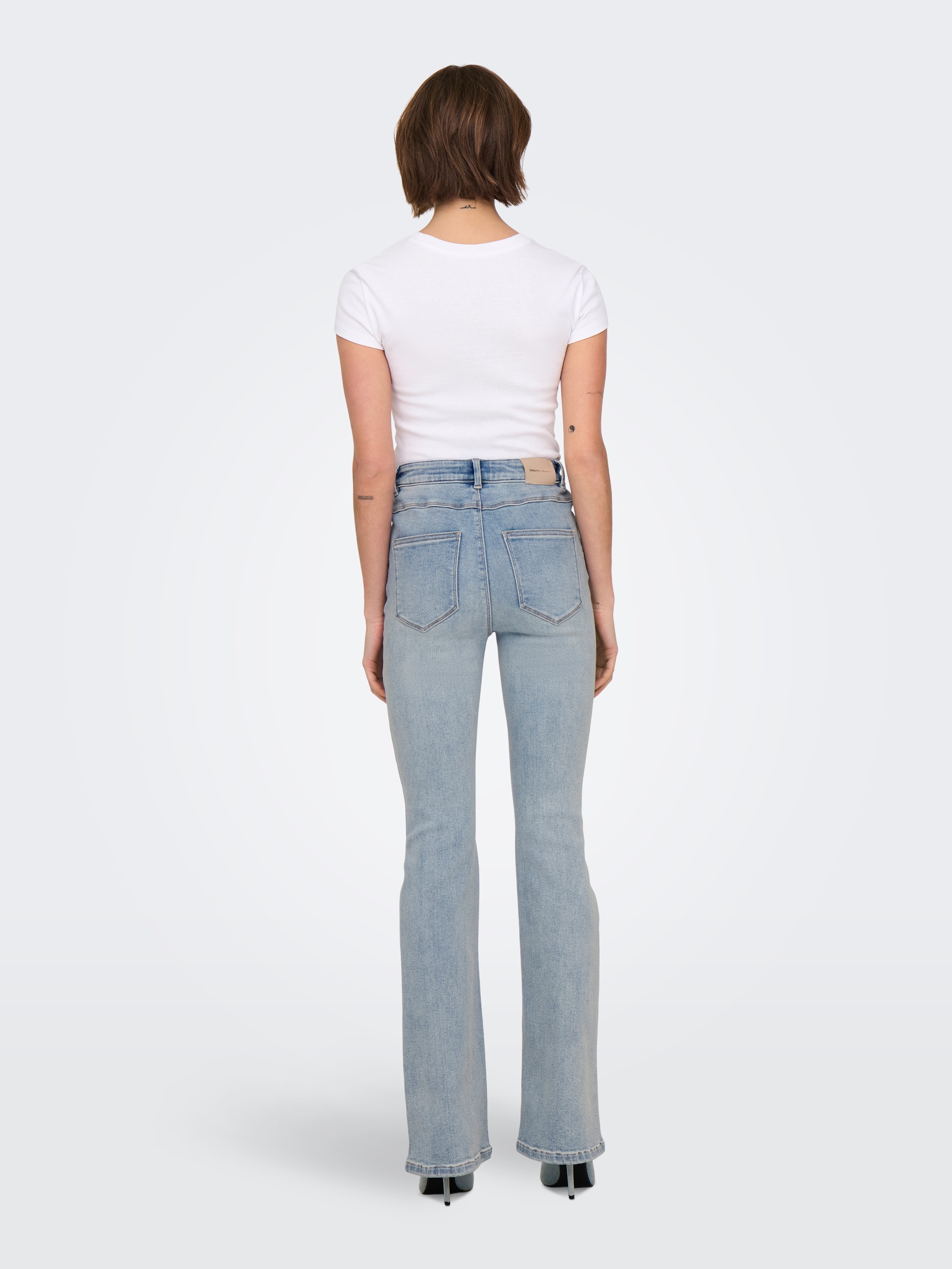 ONLY Bootcut-Jeans »ONLMILA HW FLARED DNM BJ837 NOOS«