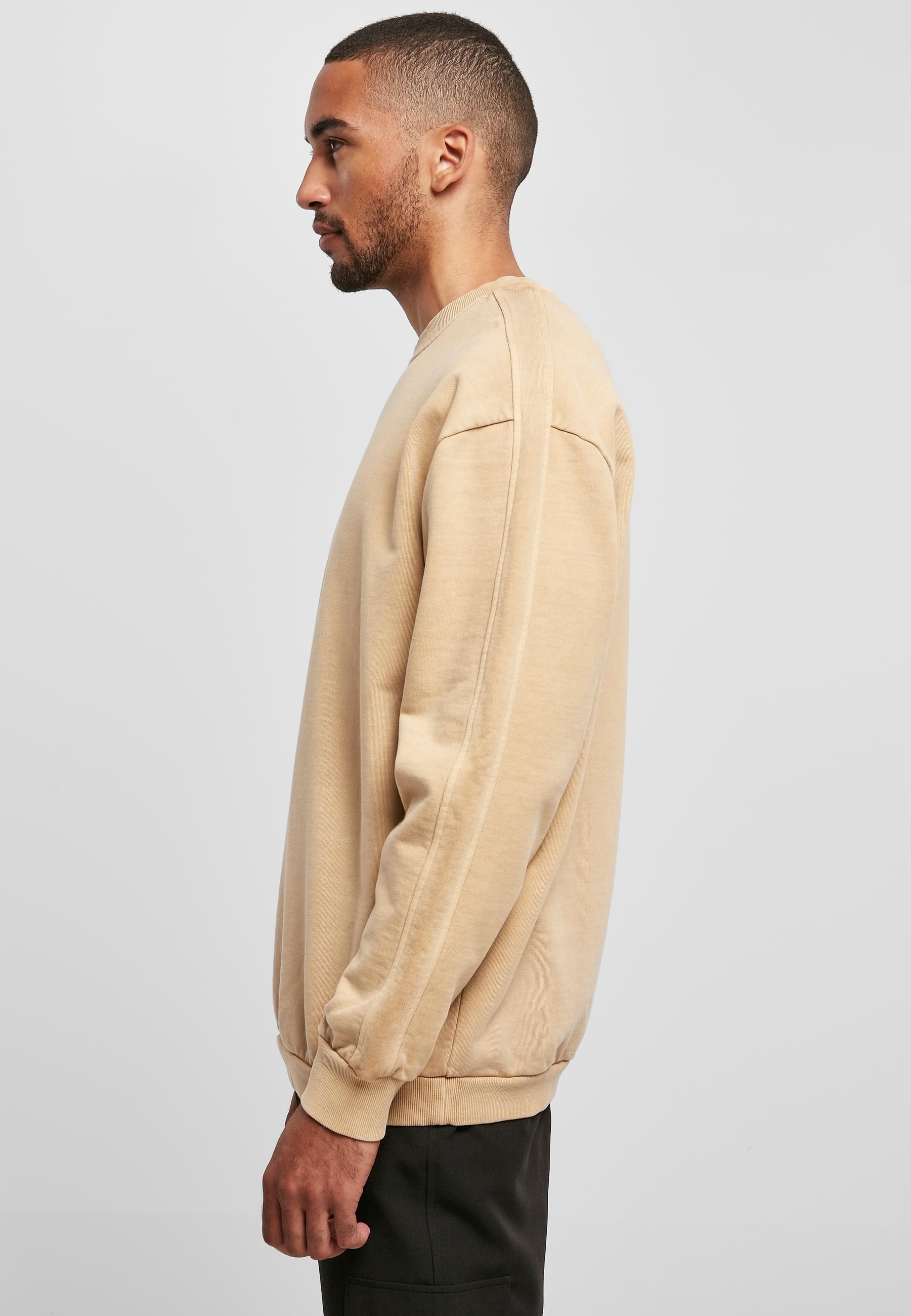 URBAN CLASSICS Rundhalspullover »Urban Classics Herren Heavy Terry Garment Dye Crew«, (1 tlg.)
