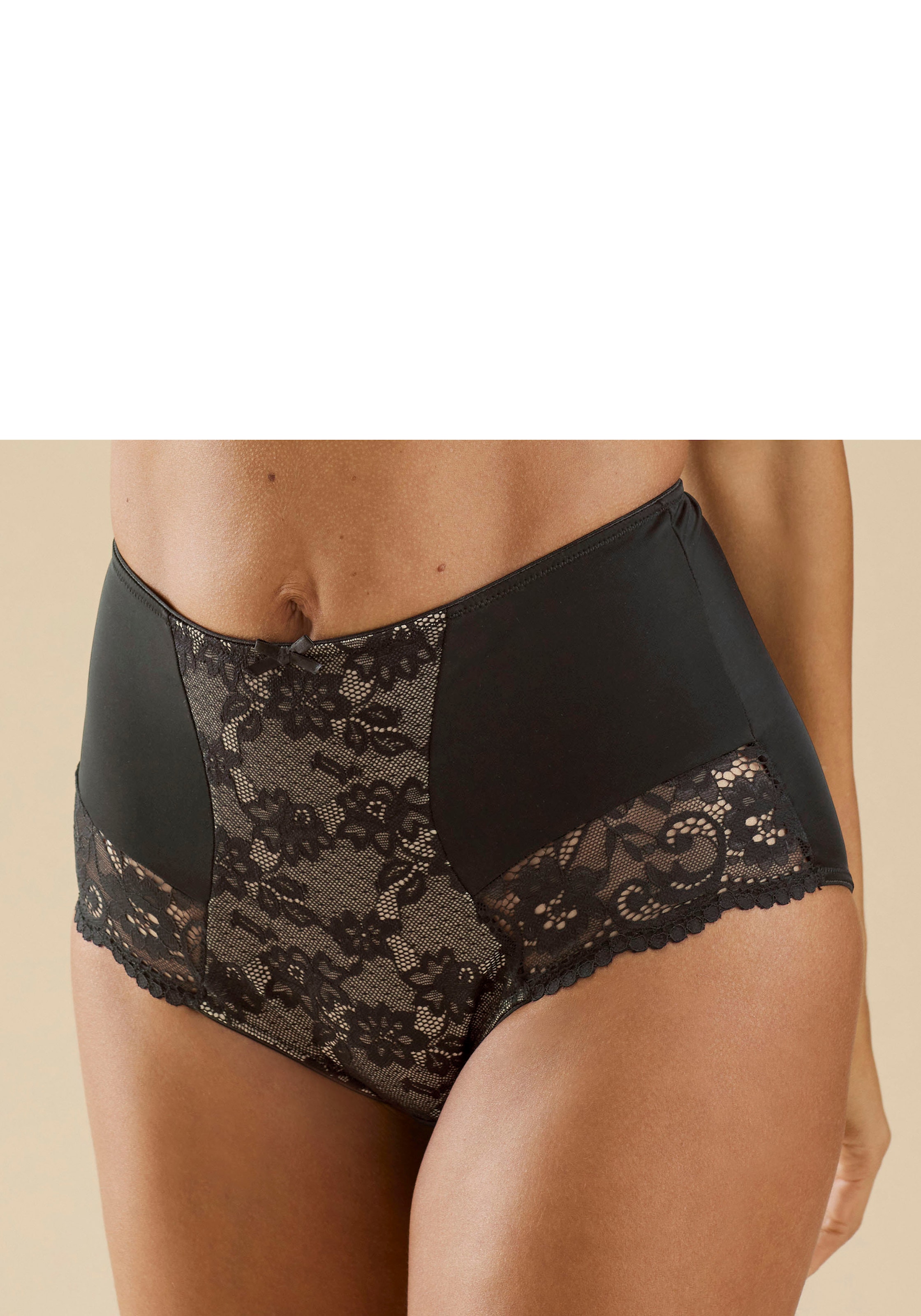 Nuance High-Waist-Panty, mit Spitzeneinsätzen