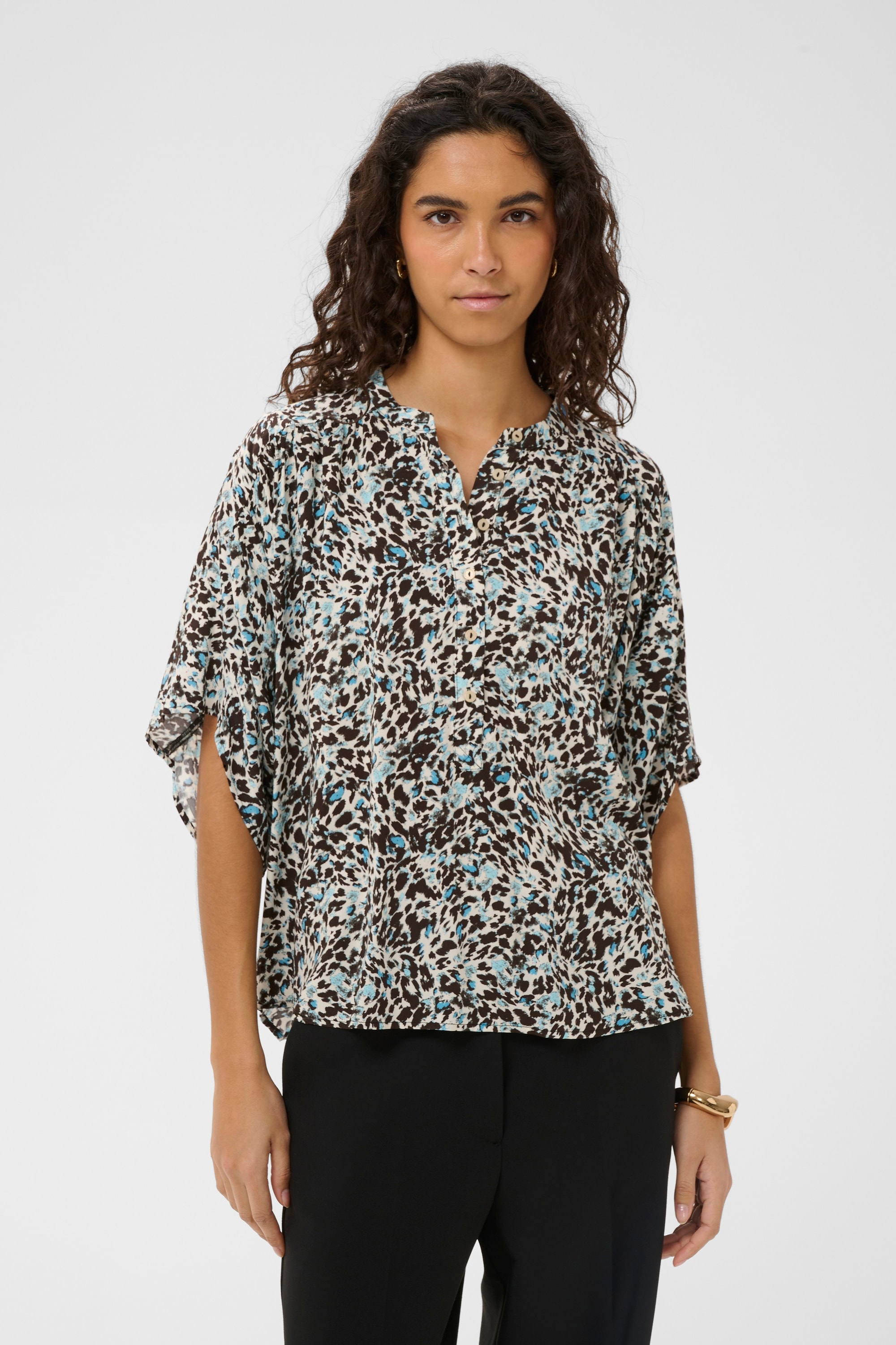 SOAKED IN LUXURY Kurzarmbluse »Damen Bluse kurzarm SLArjana«