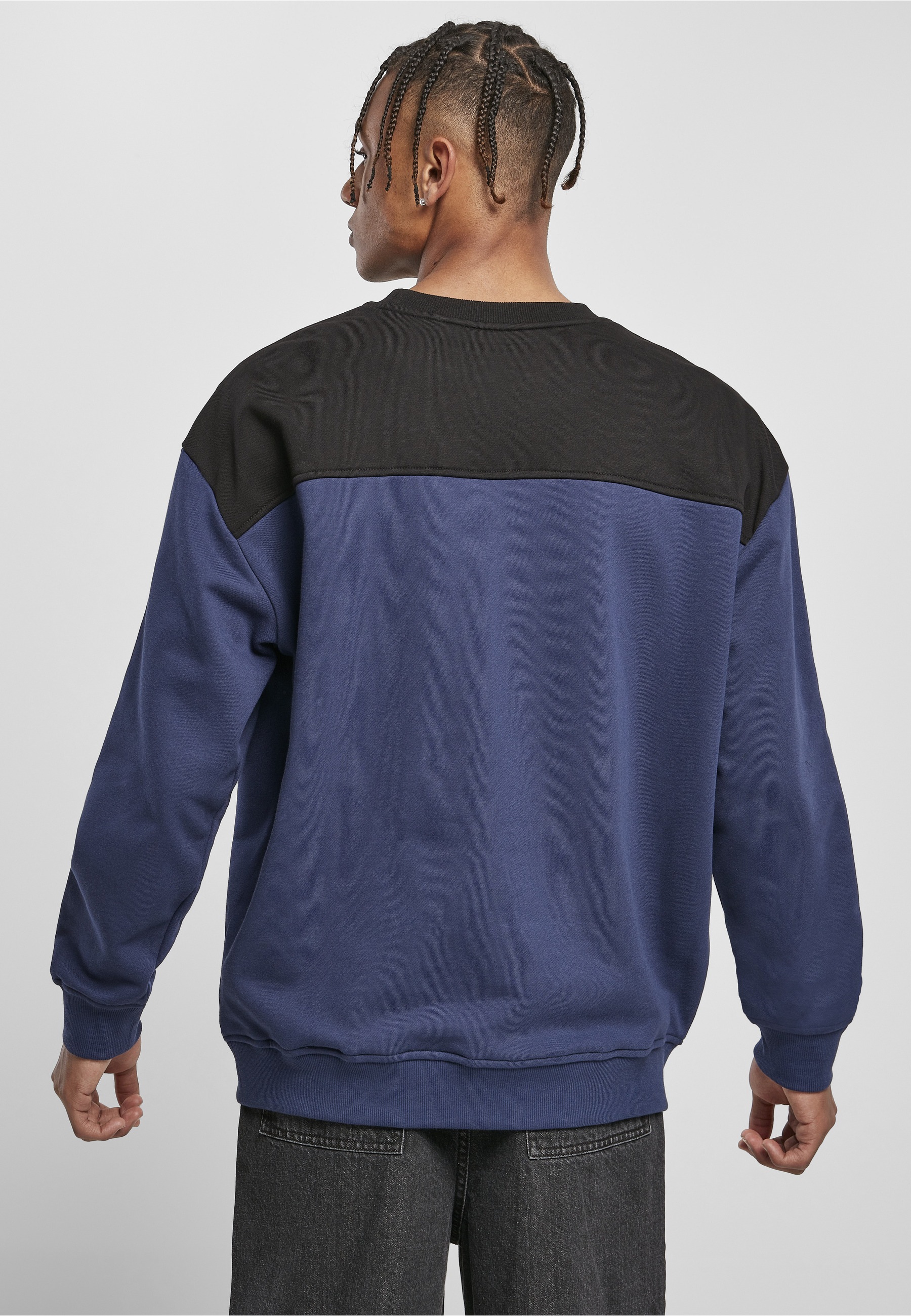URBAN CLASSICS Sweatshirt »Urban Classics Herren Upper Block Crewneck«, 1 Stk.
