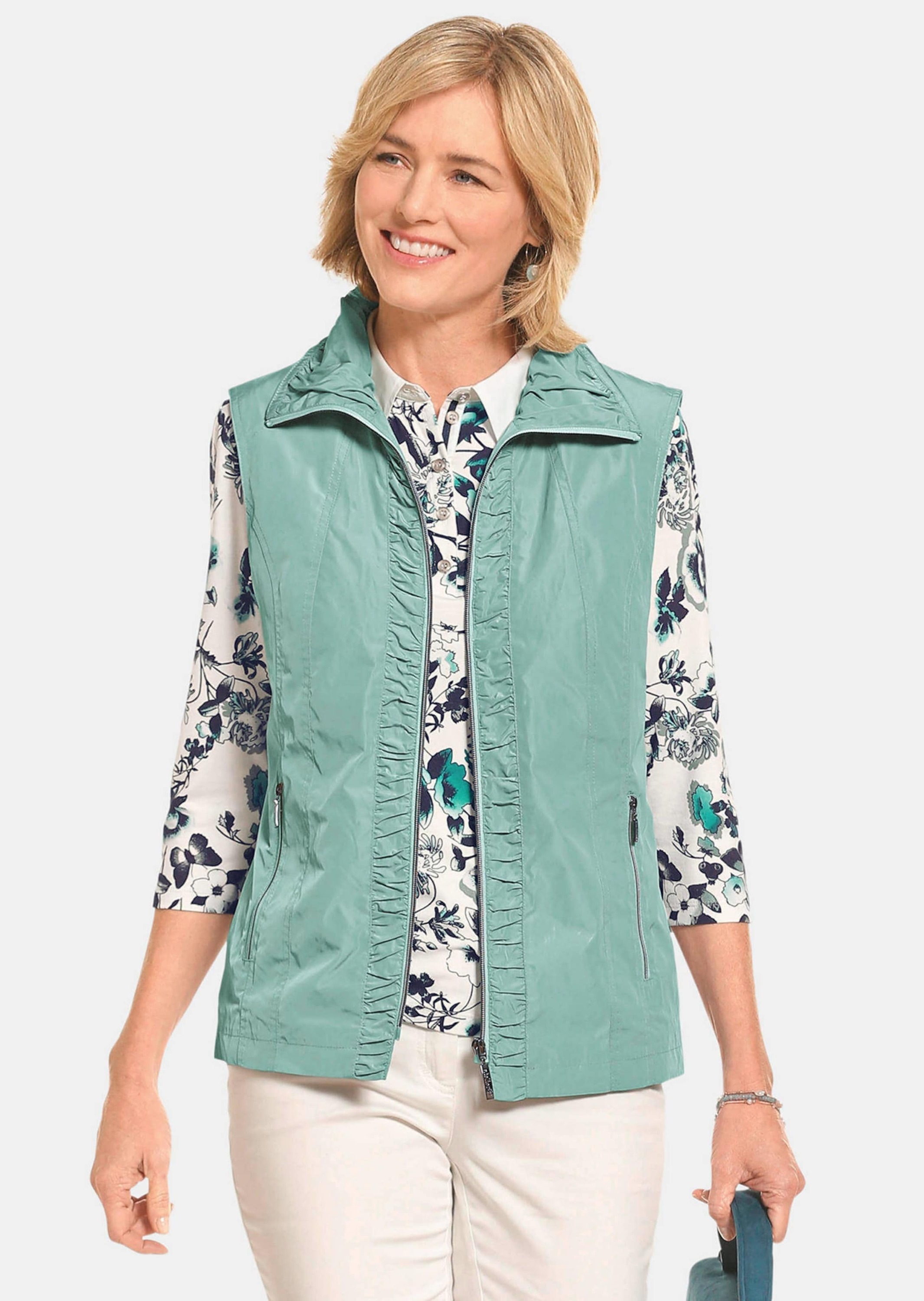 Thumbnail - GOLDNER Kurzweste "Leichte Weste mit edlem Schimmer" Viele Nähte für eine perfekte Passform