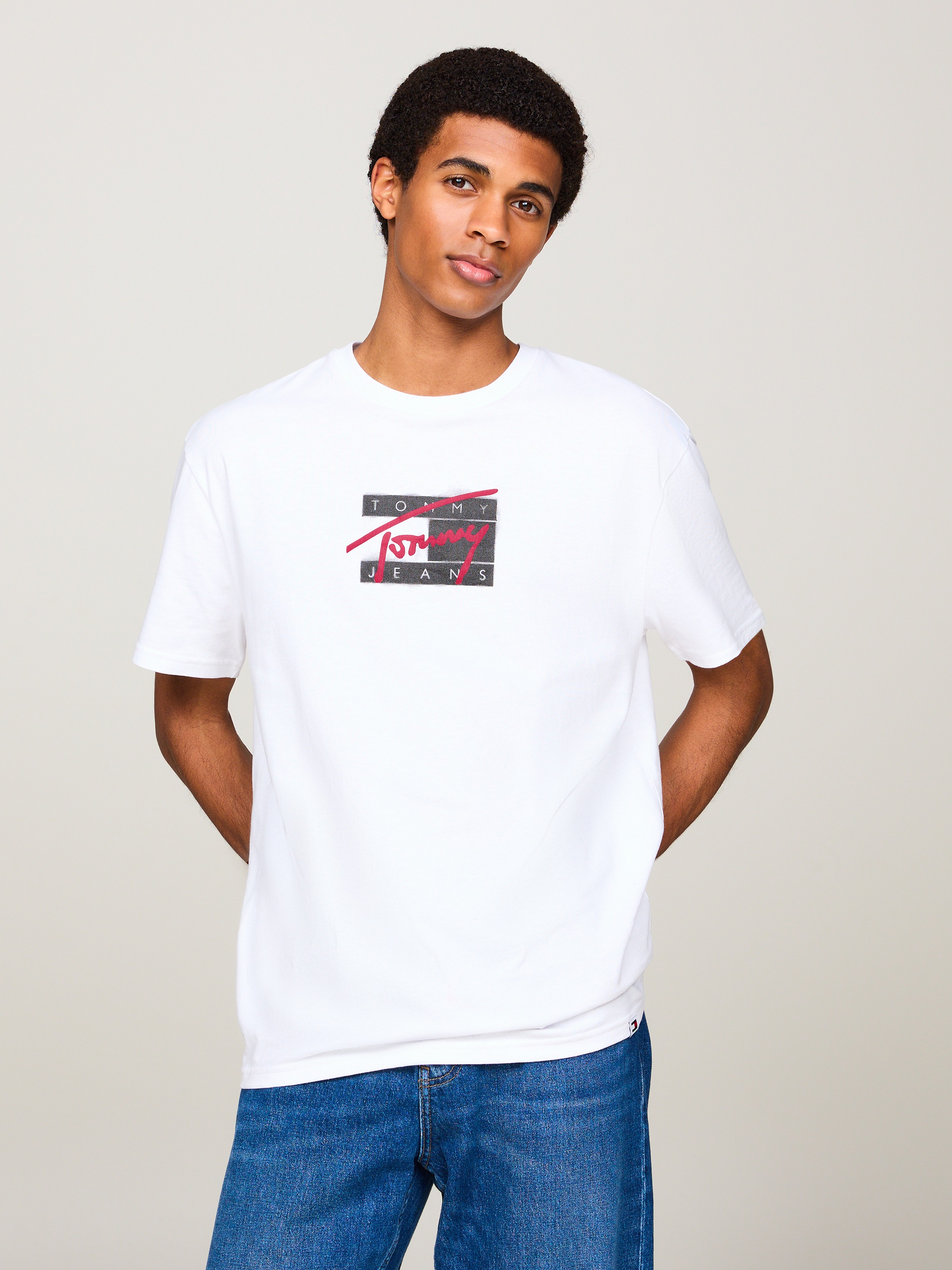 Tommy Jeans Plus T-Shirt »TJM REG STREET SIG FLAG TEE EXT«, Große Größen mit Print