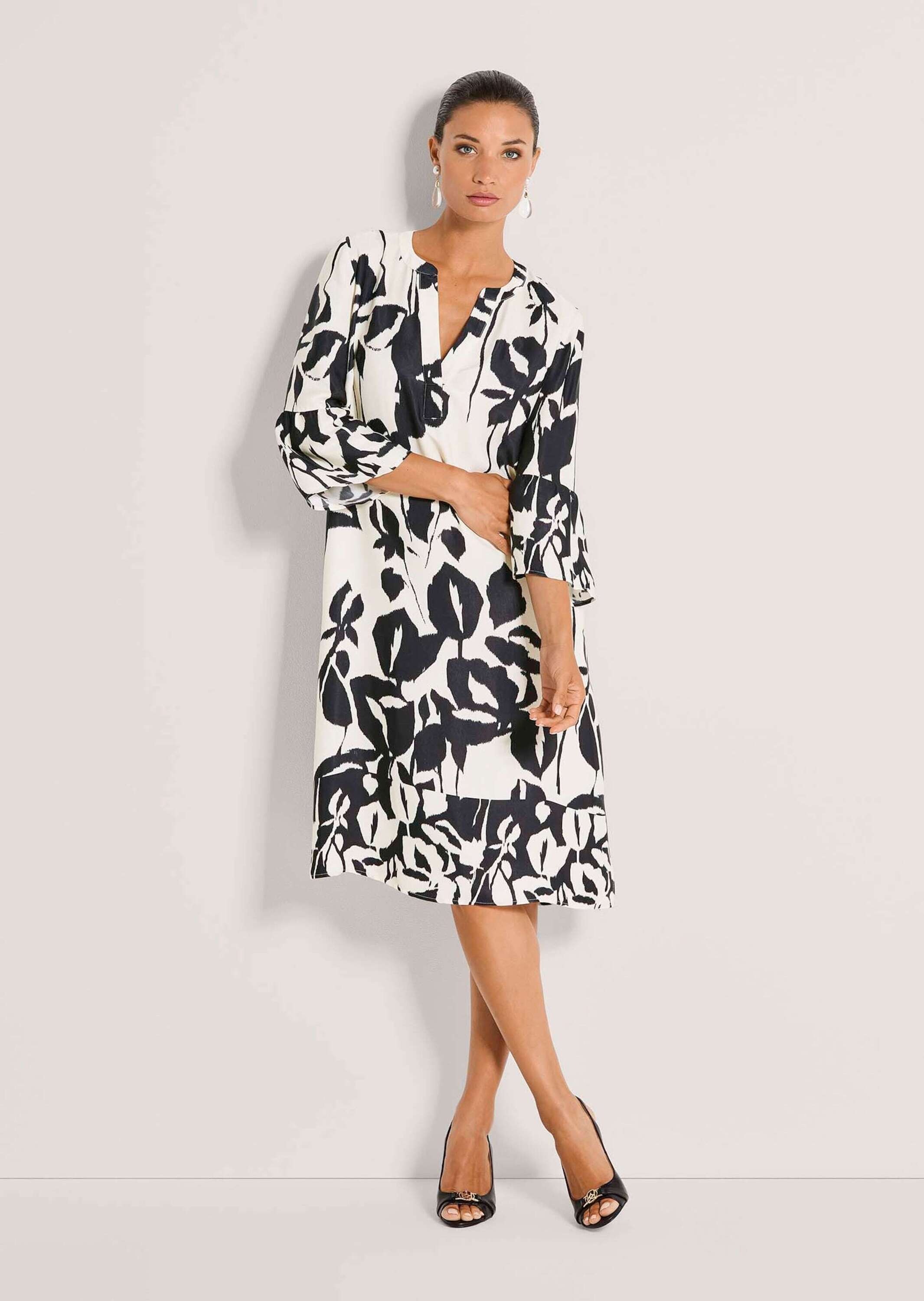 MADELEINE Sommerkleid »Sommerkleid Druckkleid mit floralem Muster«