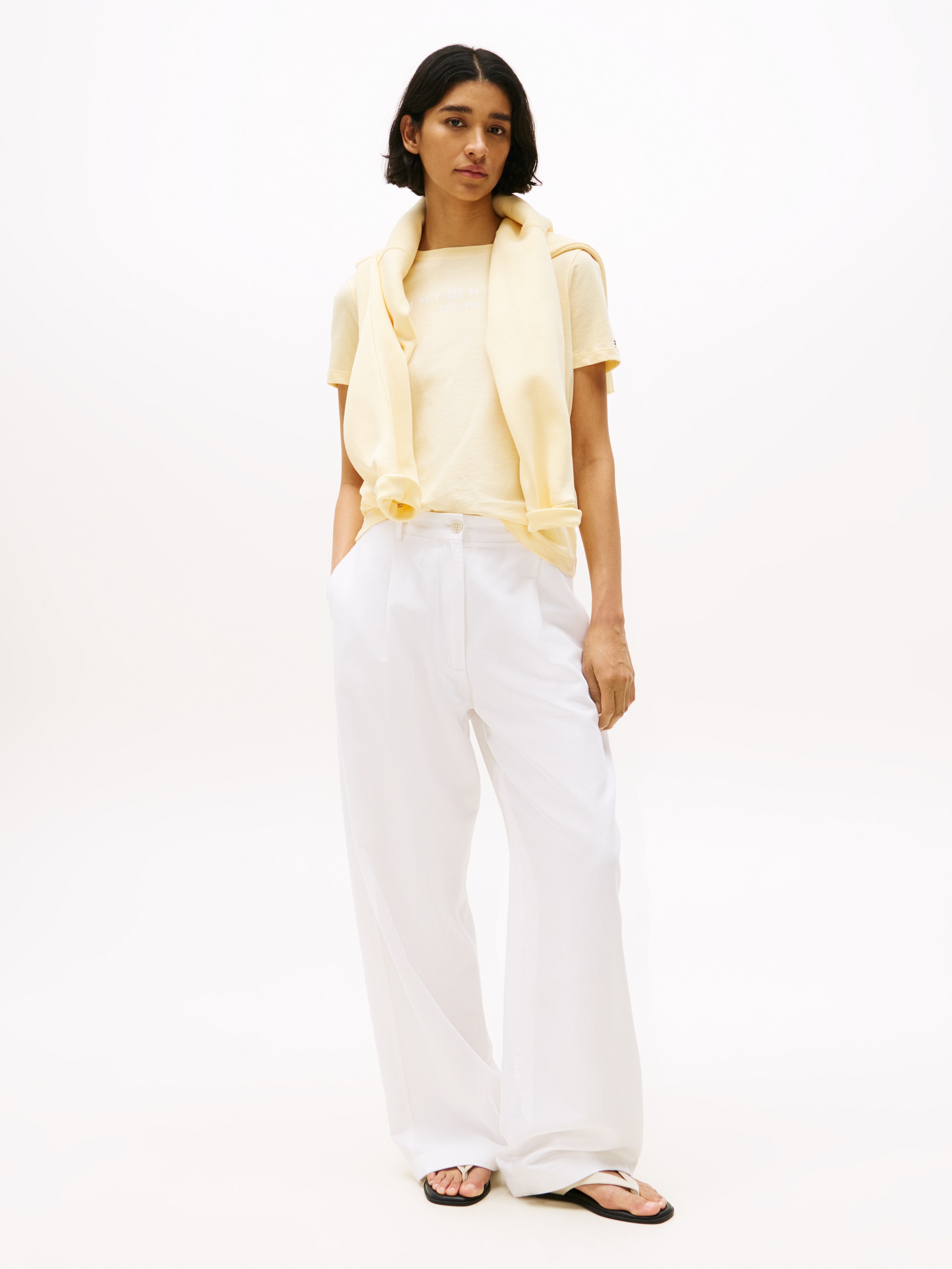 Tommy Hilfiger Kurzarmshirt "REG CORP LOGO C-NK mit Logoschriftzug und Stic günstig online kaufen