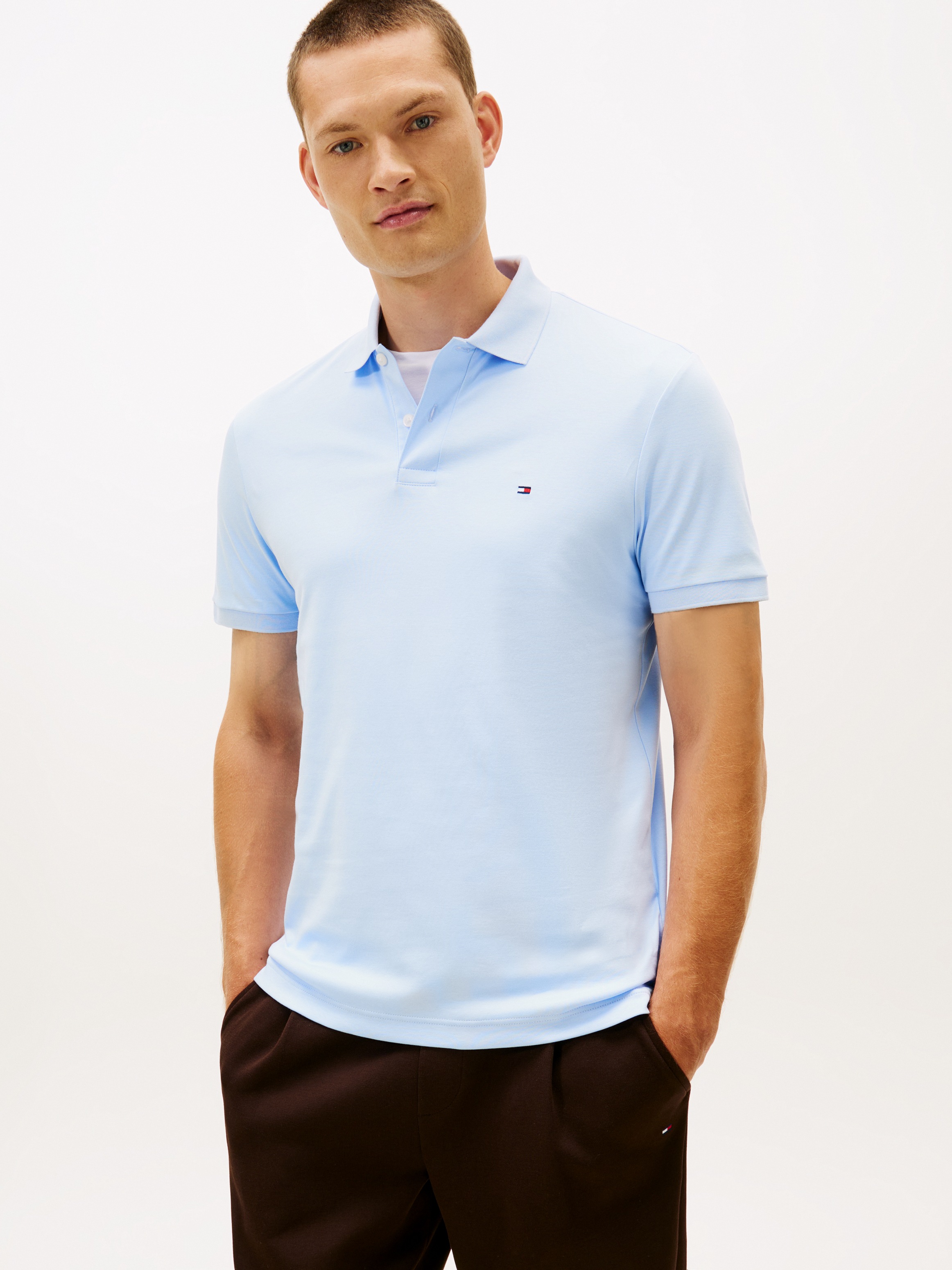 Tommy Hilfiger Poloshirt "LIQUID COTTON REG SEASONAL POLO", mit Logosticker günstig online kaufen