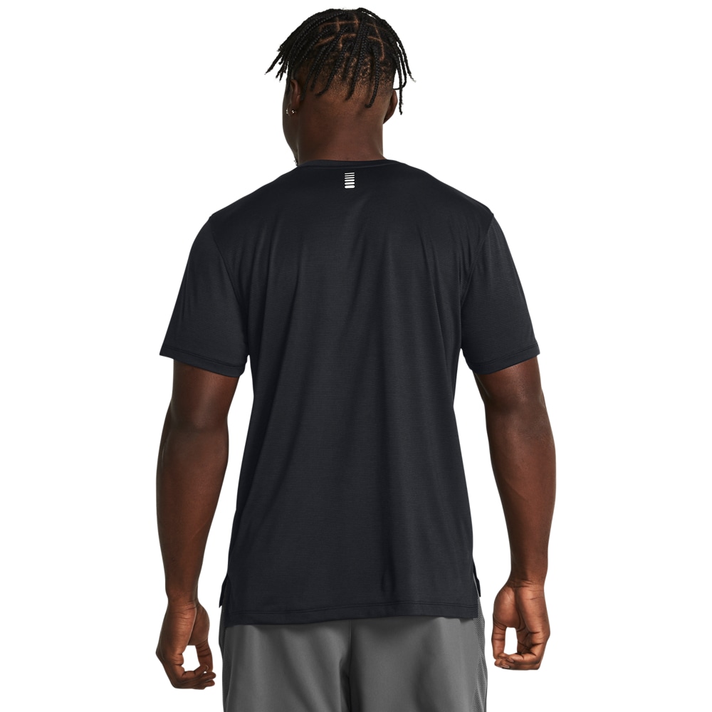 Under Armour® T-Shirt »UA LAUNCH SHORTSLEEVE«, (1 tlg.)