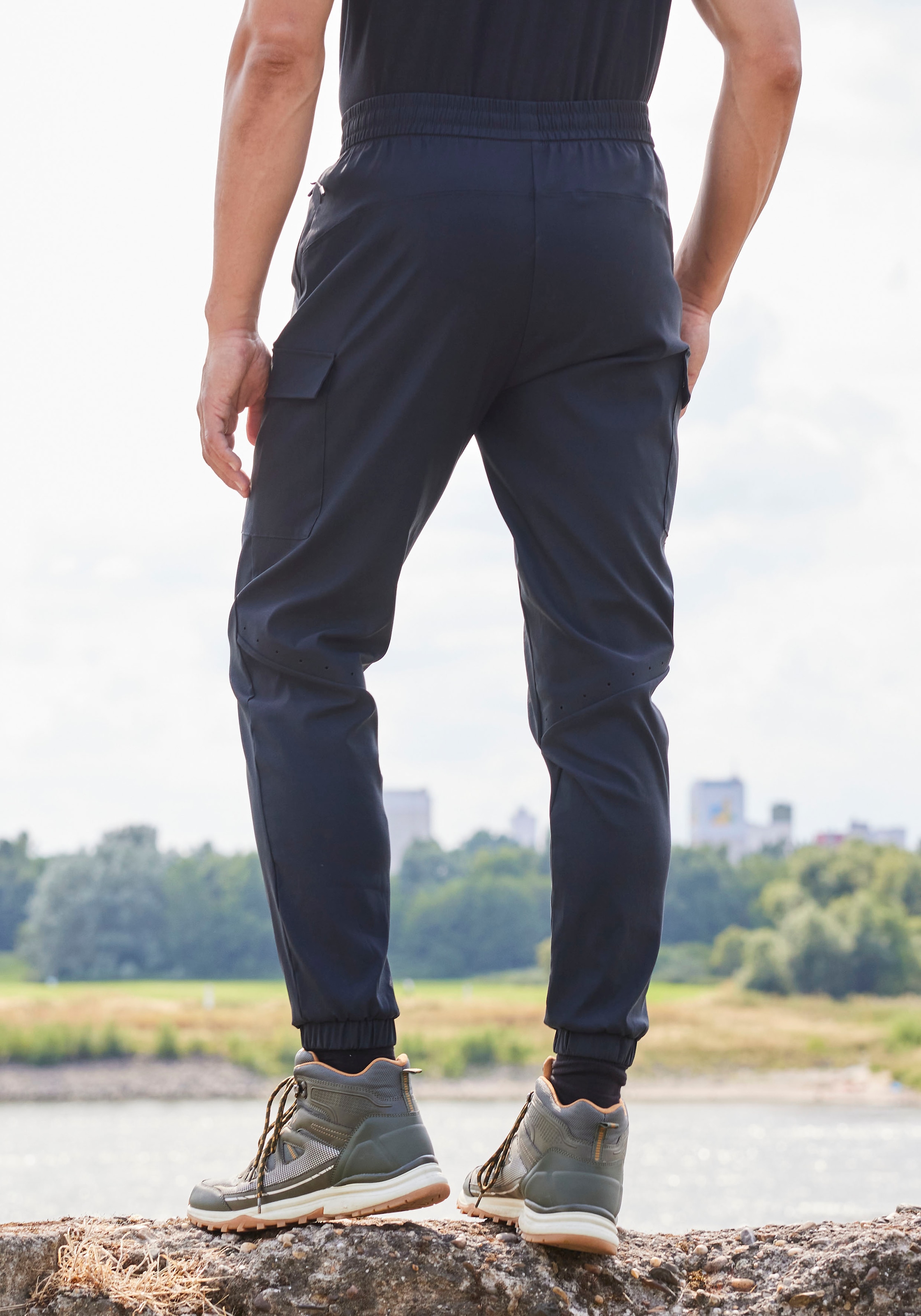 John Devin Jogger Pants, Trekking-Outdoor-Hose mit Belüftung im Kniebereich