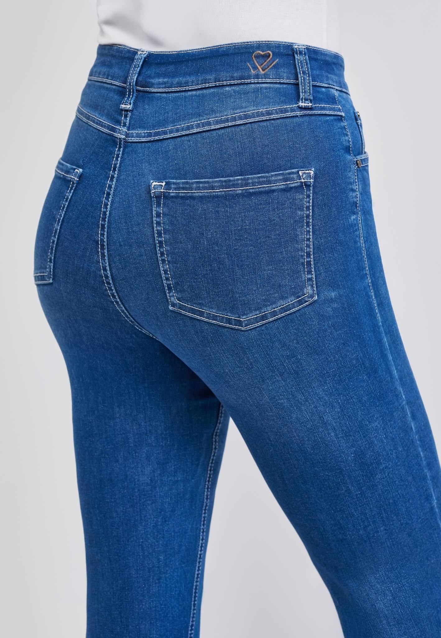 wonderjeans Bootcut-Jeans Ultimativ bequem auch im Sitzen günstig online kaufen
