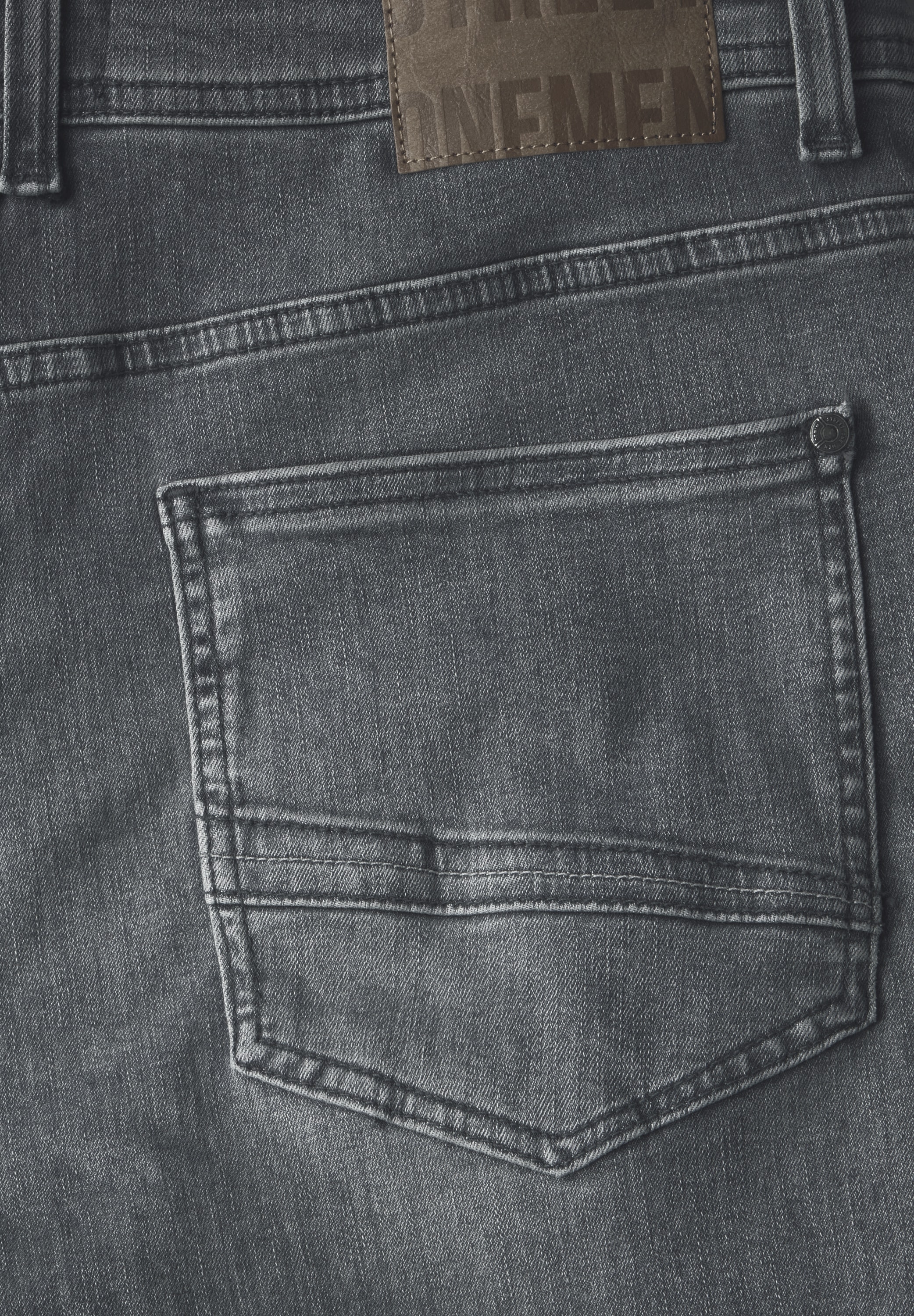 STREET ONE MEN Shorts, aus Baumwolle mit Stretchanteil