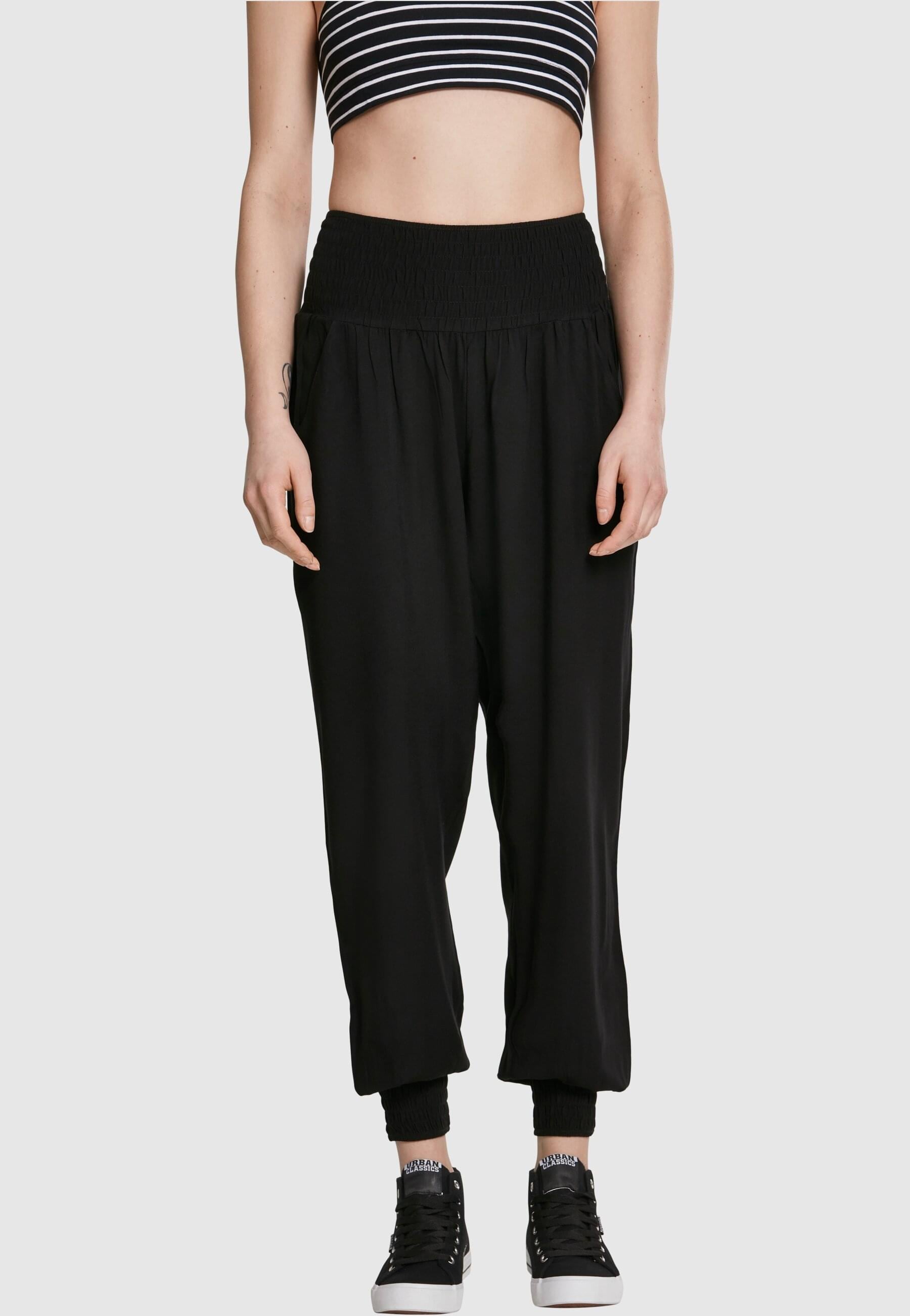 URBAN CLASSICS Stoffhose »Urban Classics Damen Ladies Sarong Pants«, (1 tlg.)
