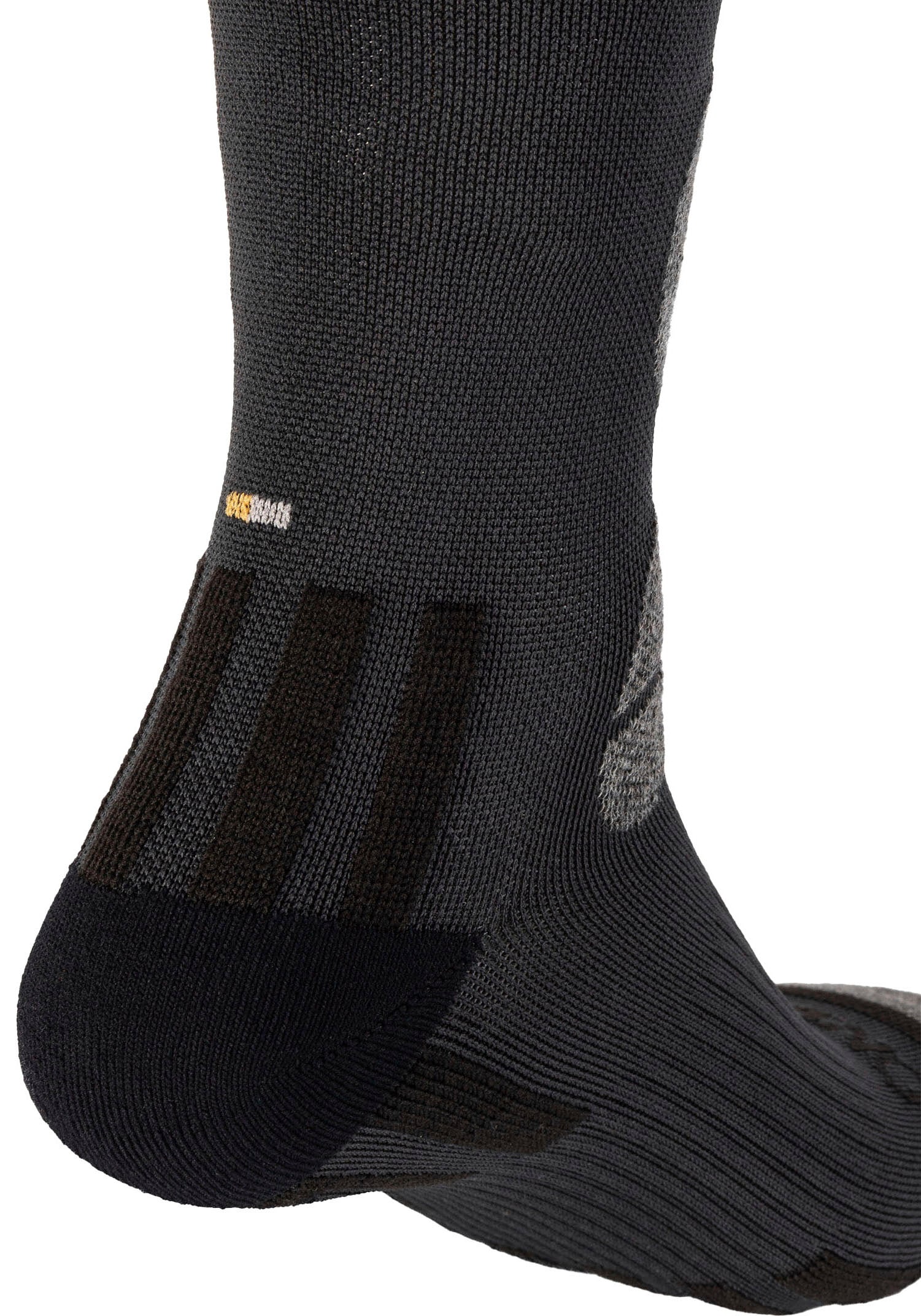 Camano Wandersocken, (4er Pack), Funktionssocken, knöchelhalt anatomische Passform, Fußgewölbe-Stütze