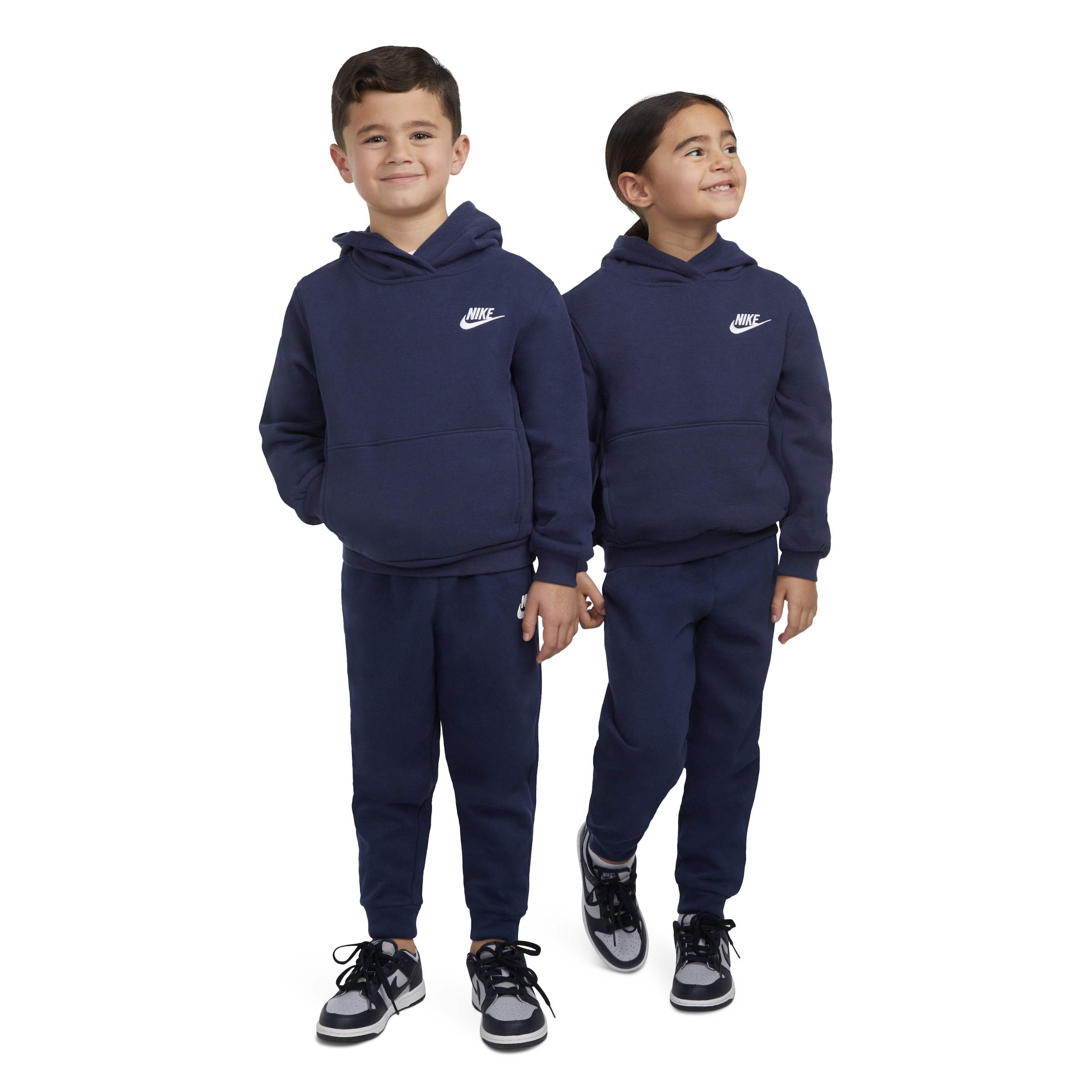 Nike Sportswear Kapuzensweatshirt, (1 tlg.)
