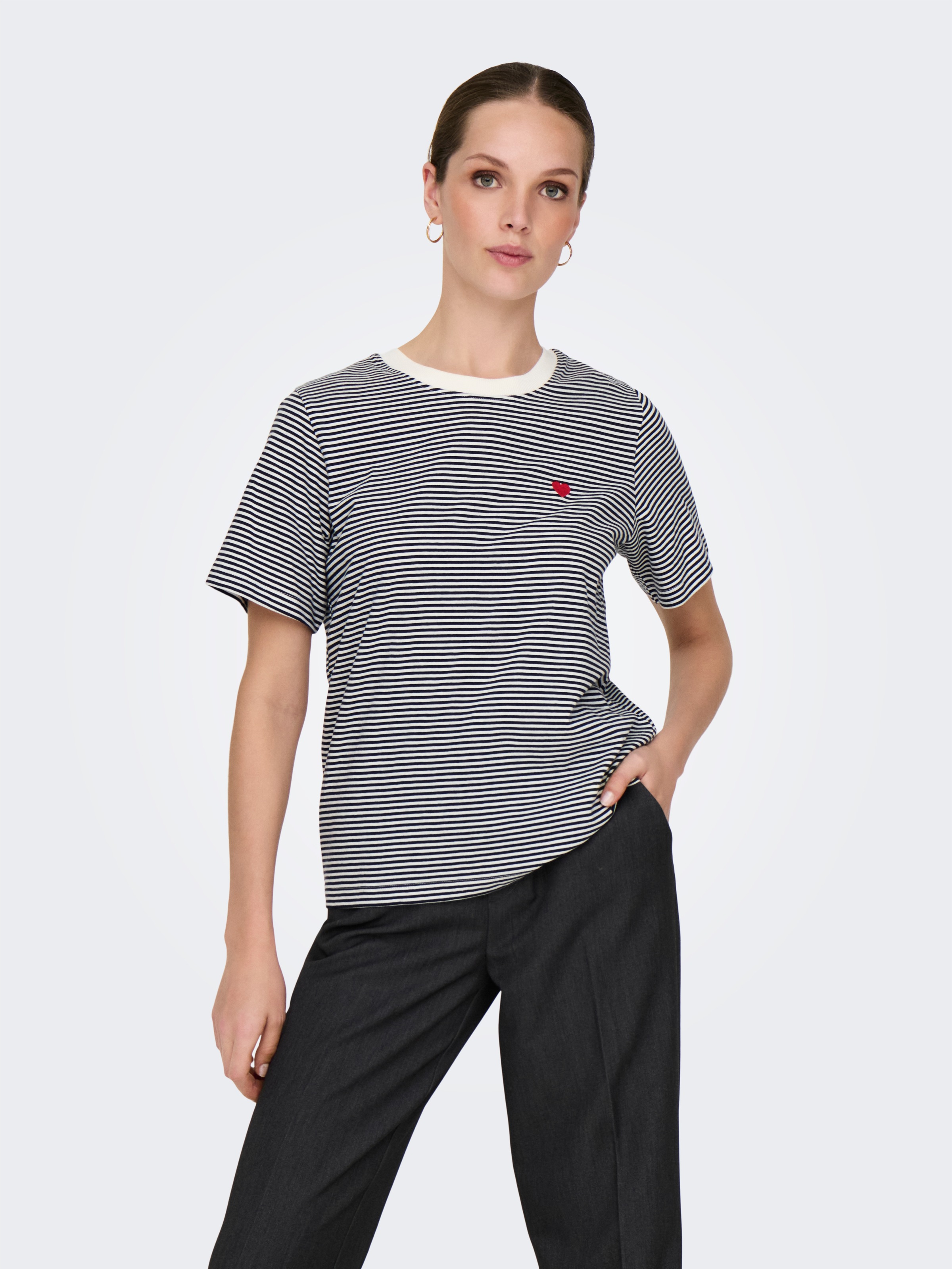 JDY Kurzarmshirt "JDYPISA S/S PRINT TOP JRS NOOS", mit Herz Stickerei günstig online kaufen