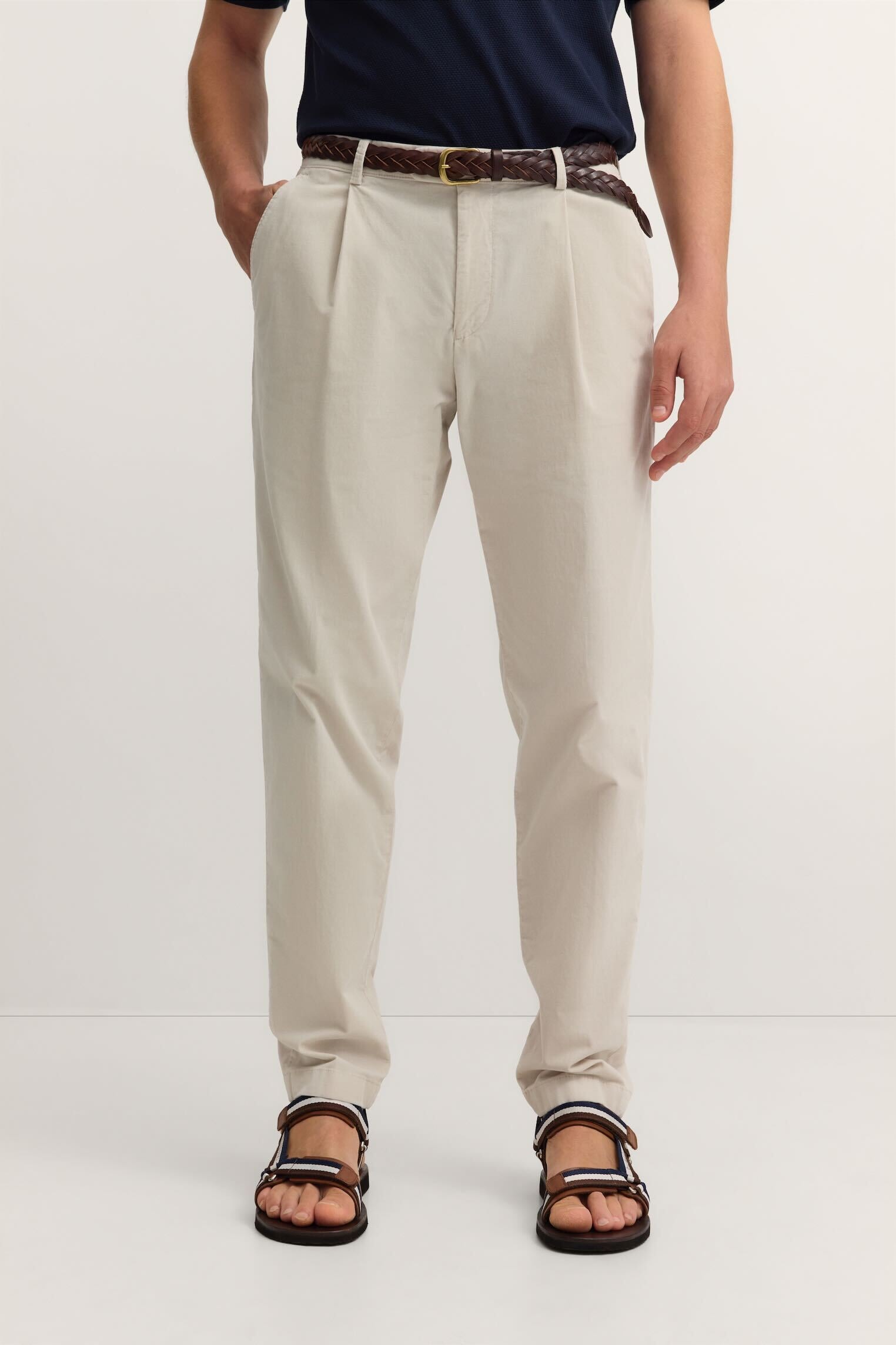 bugatti Bundfaltenhose "Tapered Fit" aus Luxury Pima Cotton Feincord günstig online kaufen