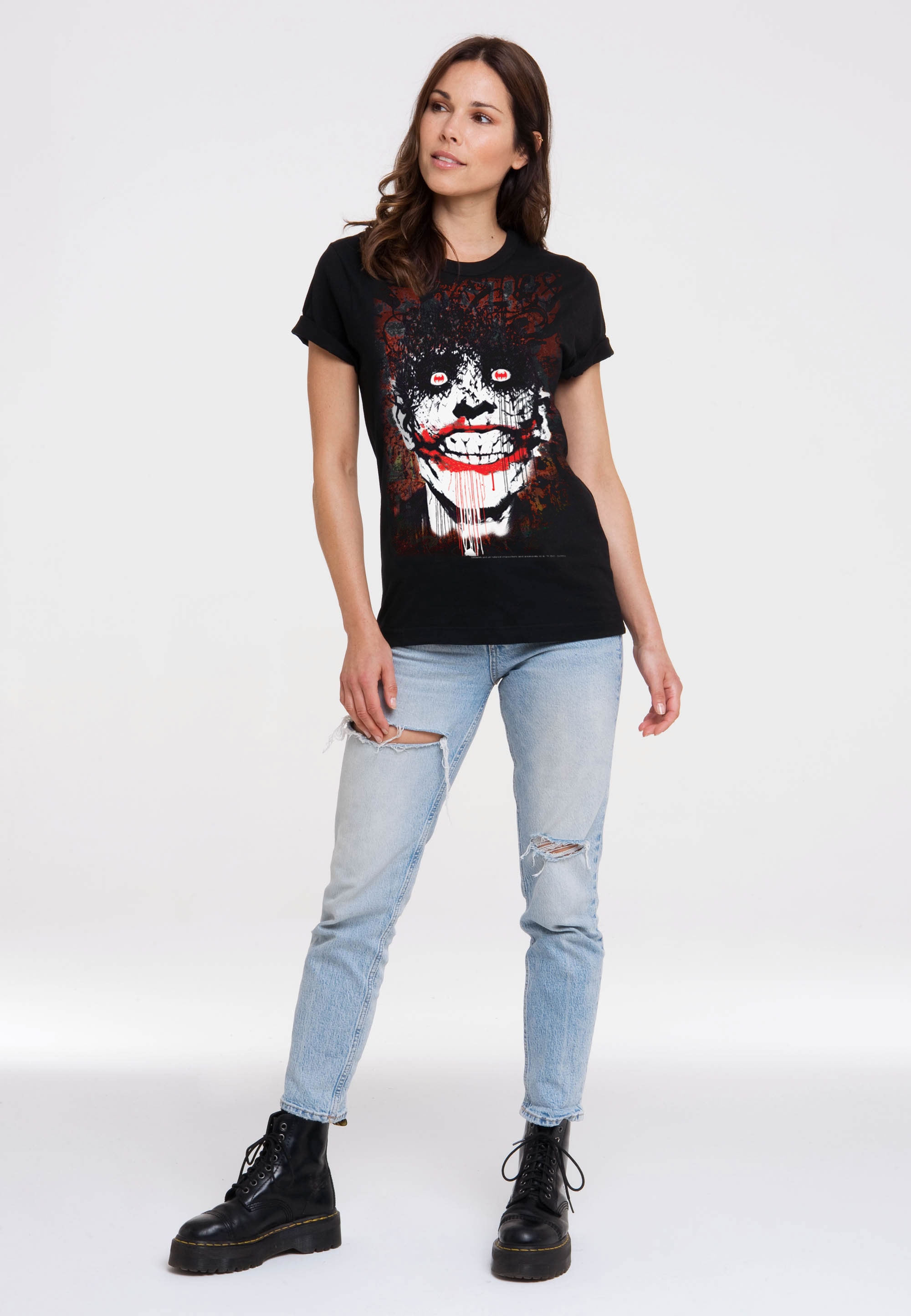 LOGOSHIRT T-Shirt »Batman - Joker Bats Graffiti«, mit coolem Superschurken-Print