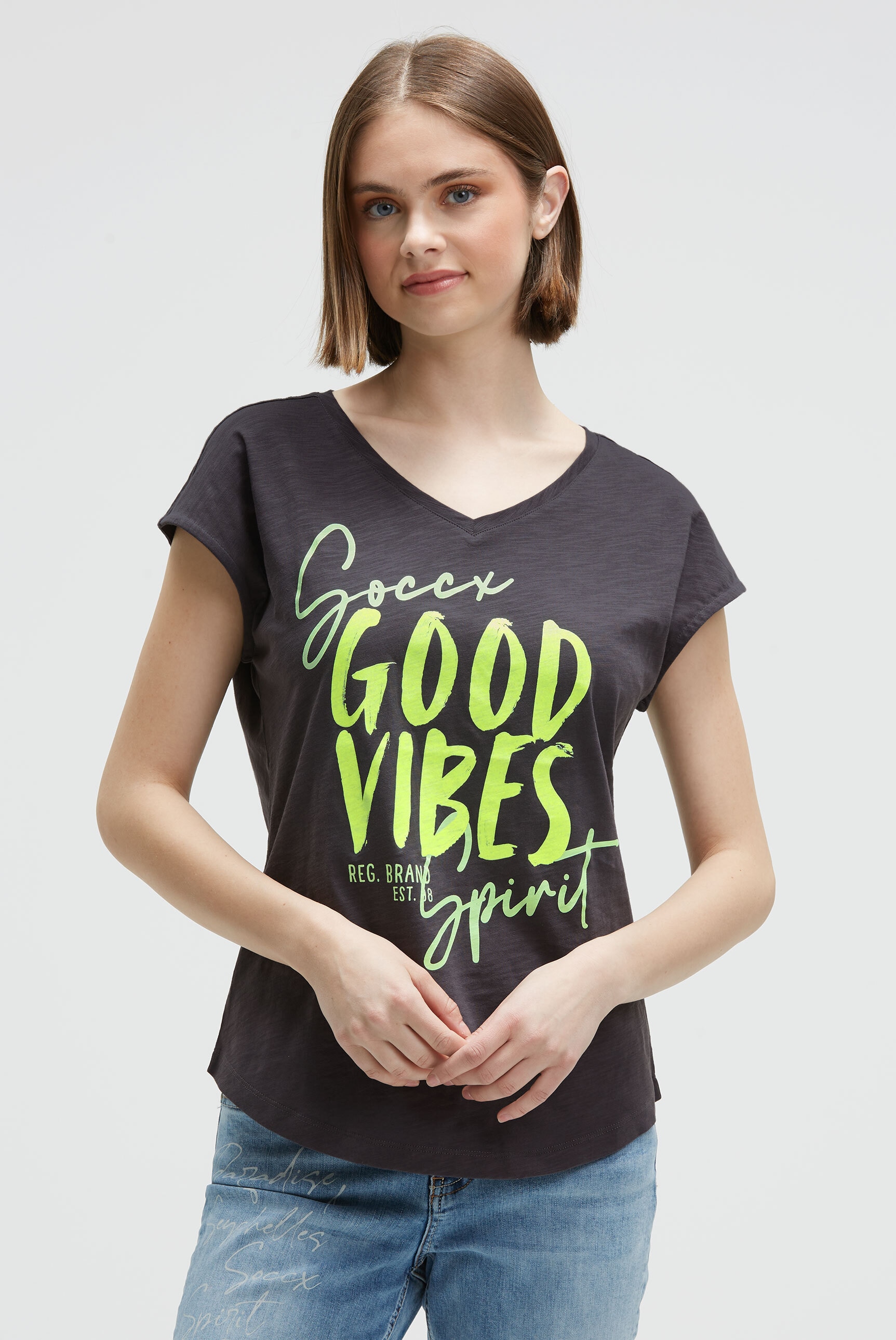 SOCCX V-Shirt, mit überschnittenen Schultern günstig online kaufen