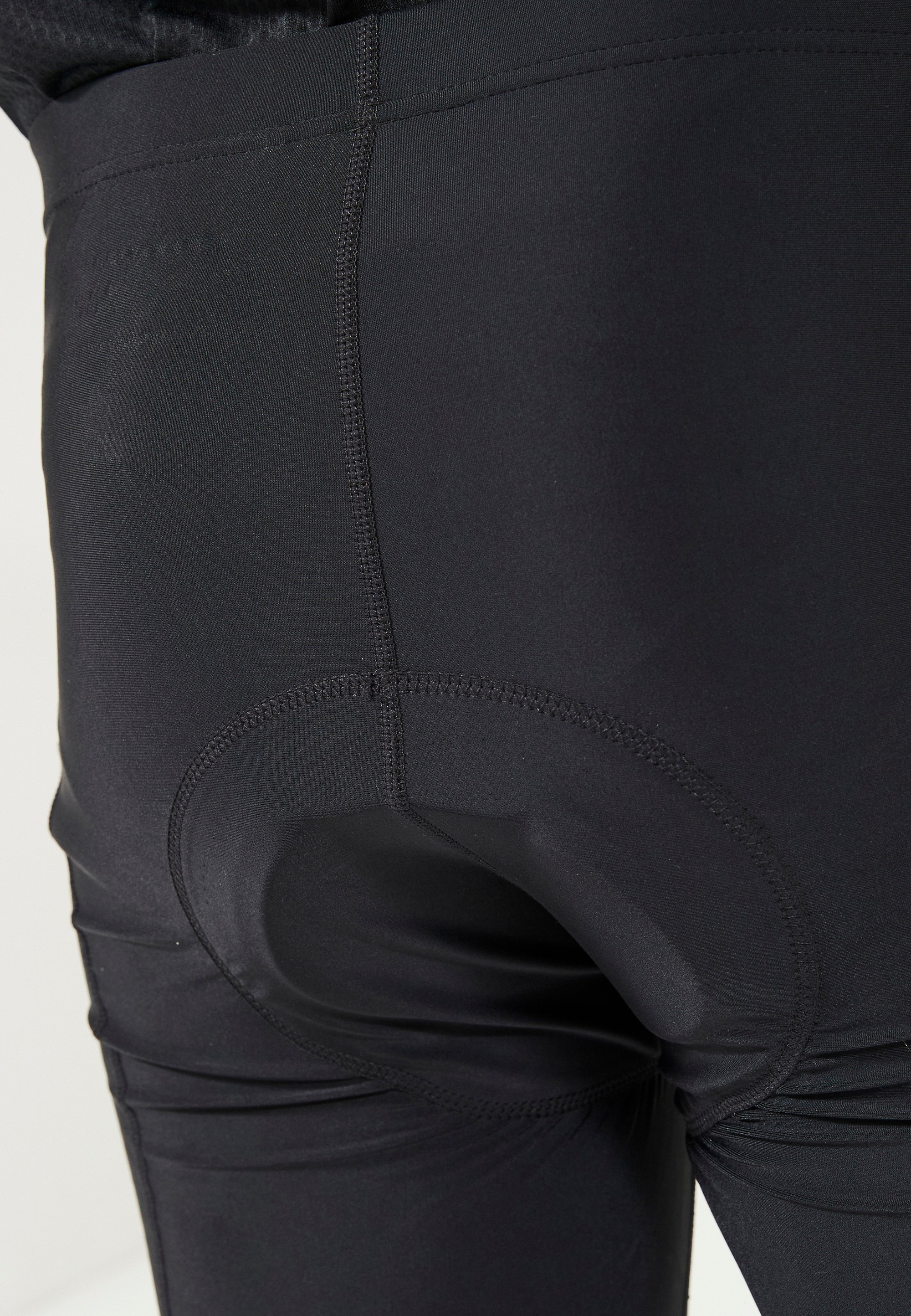 ENDURANCE Radhose »GORSK SHORTS«, mit weicher Sitzpolsterung