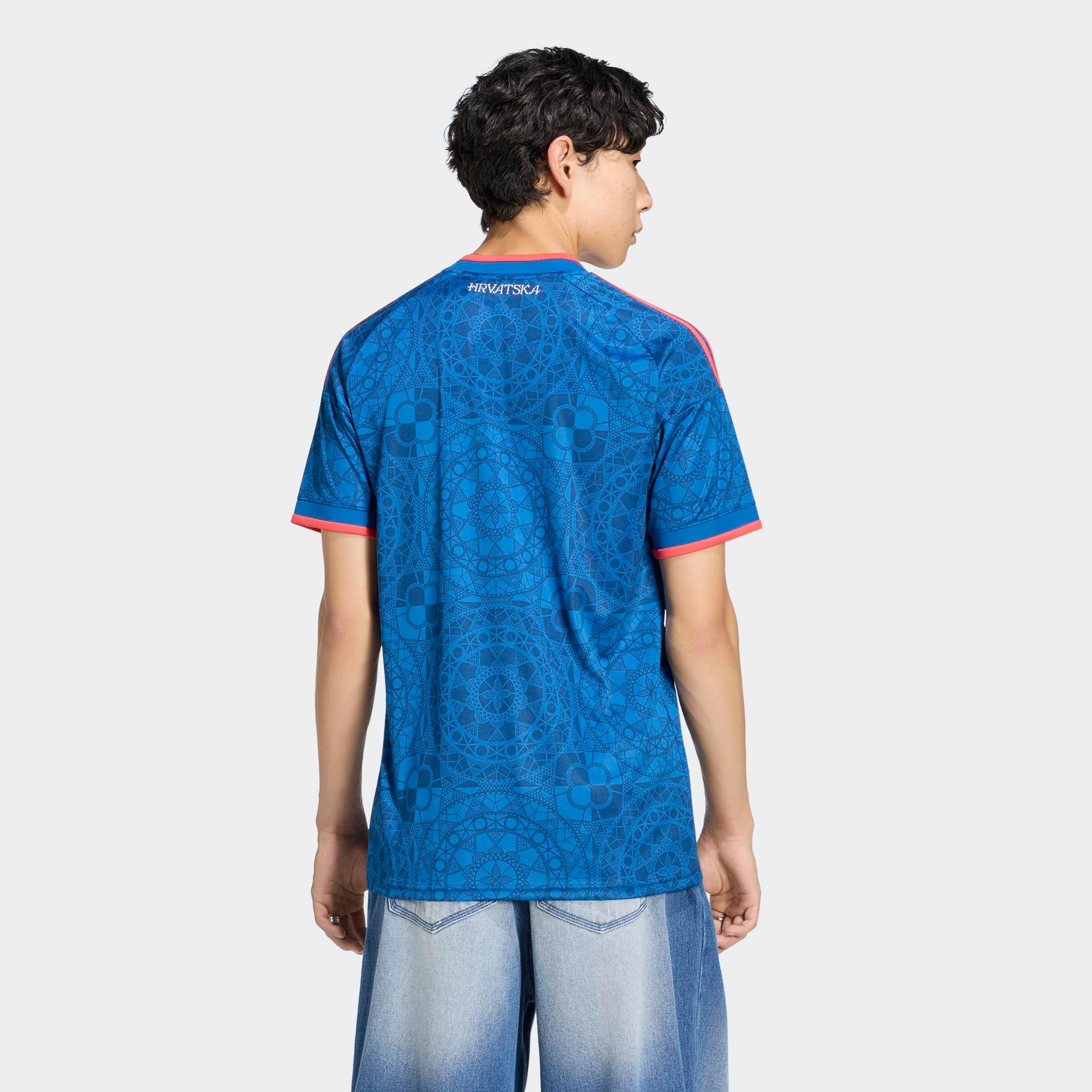 adidas Performance Fußballtrikot »KROATIEN 26 AUSWÄRTSTRIKOT« mit Climacool Technologie, aus Polyester, mit V-Ausschnitt