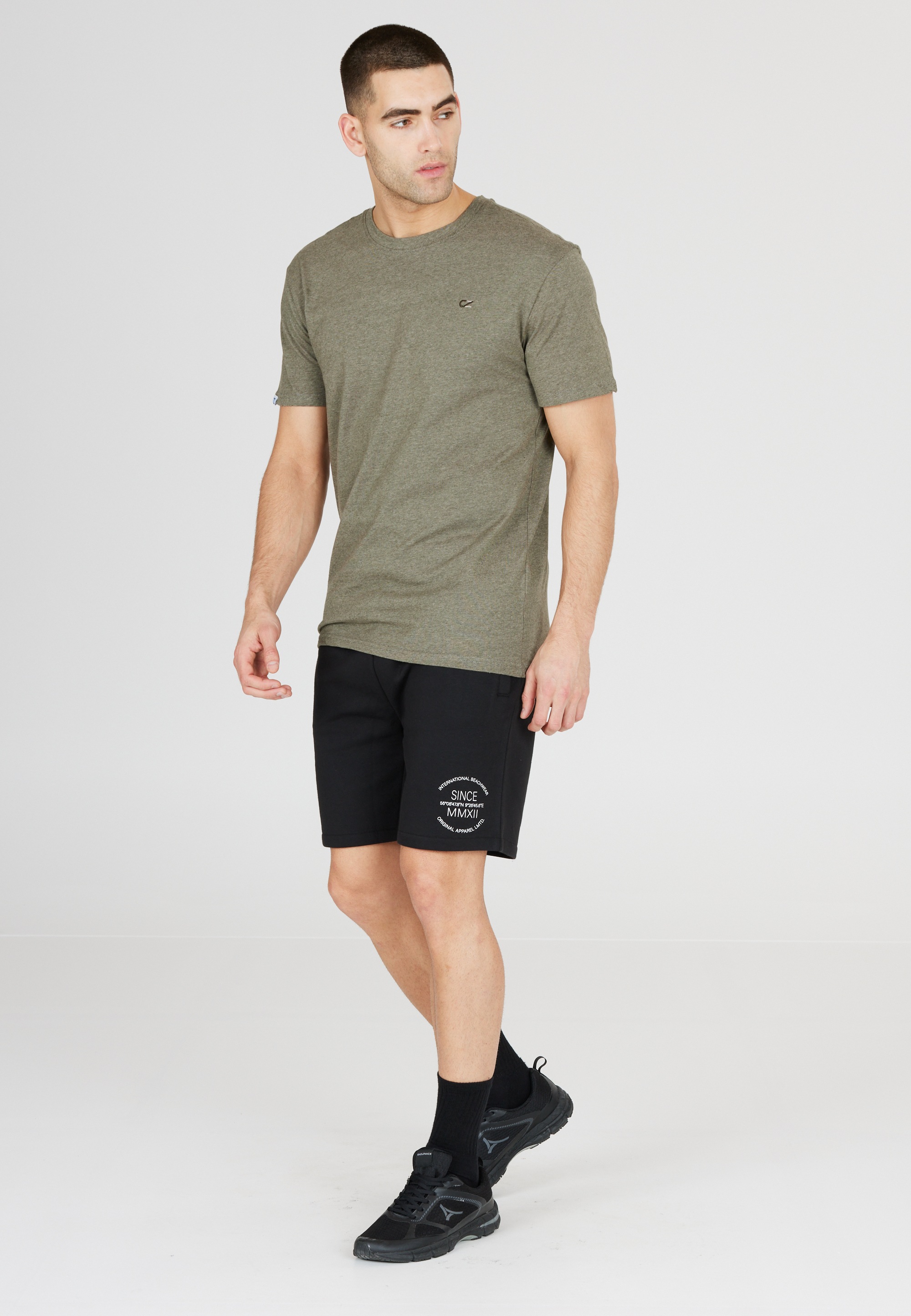 CRUZ Funktionsshirt »Hamill«, in schlichtem Design