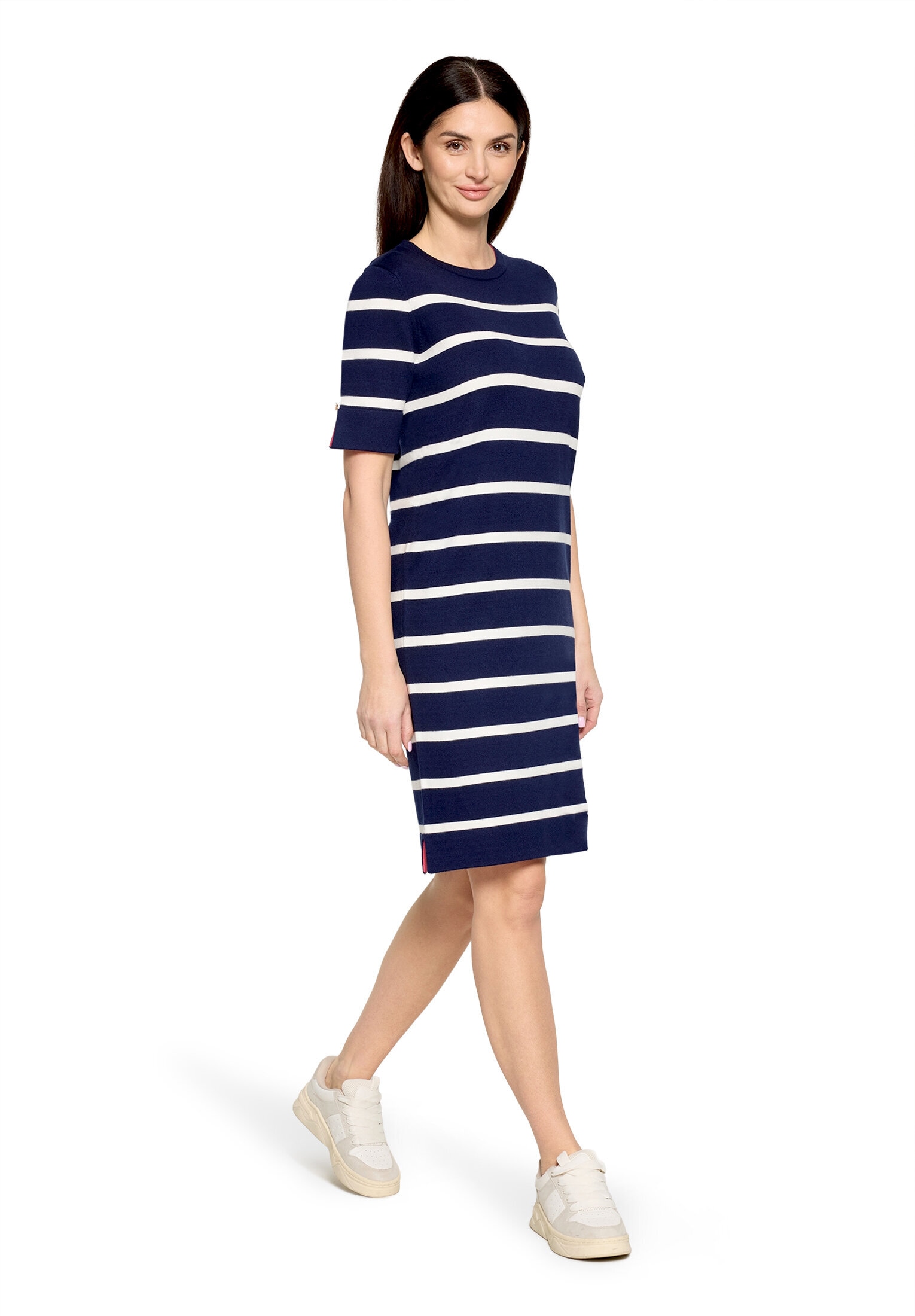 Cartoon Strickkleid »Damen mit Rundhalsausschnitt« Ohne Tasche