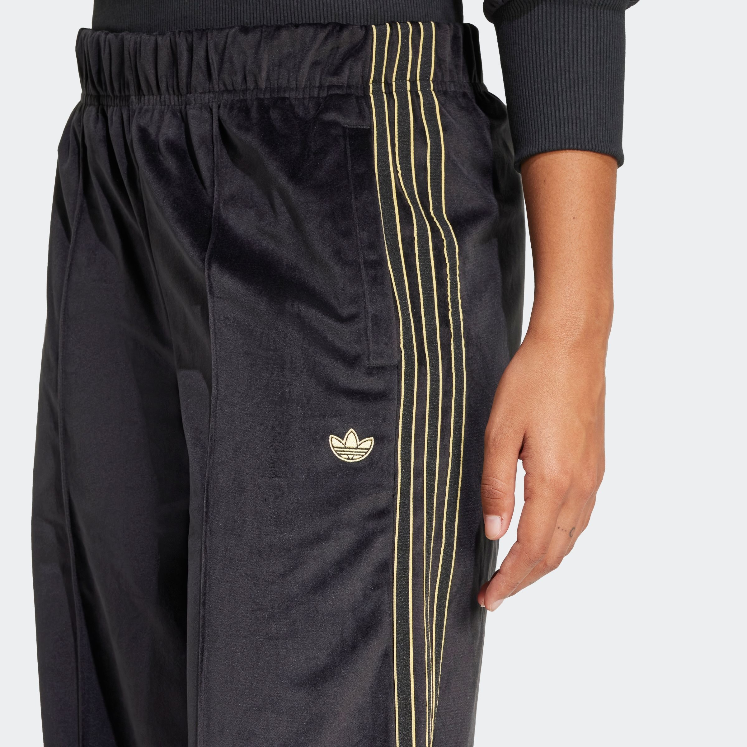 adidas Originals Sporthose »VELOUR TRCKPANT«, (1 tlg.)
