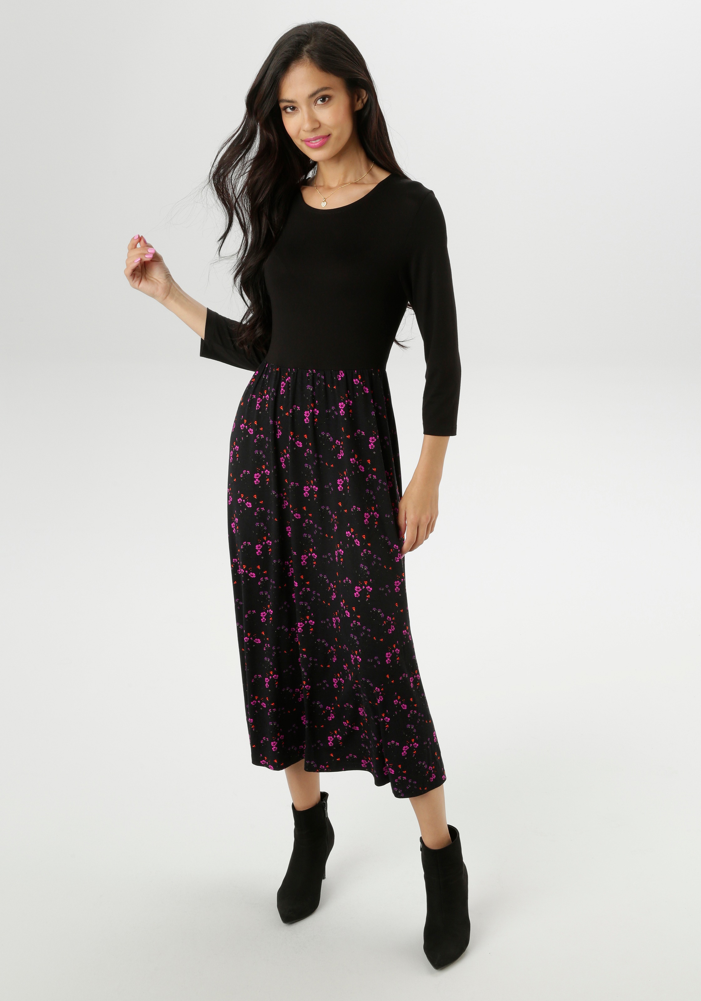 Aniston SELECTED Midikleid farbharmonischen, floralem Alloverdruck günstig online kaufen