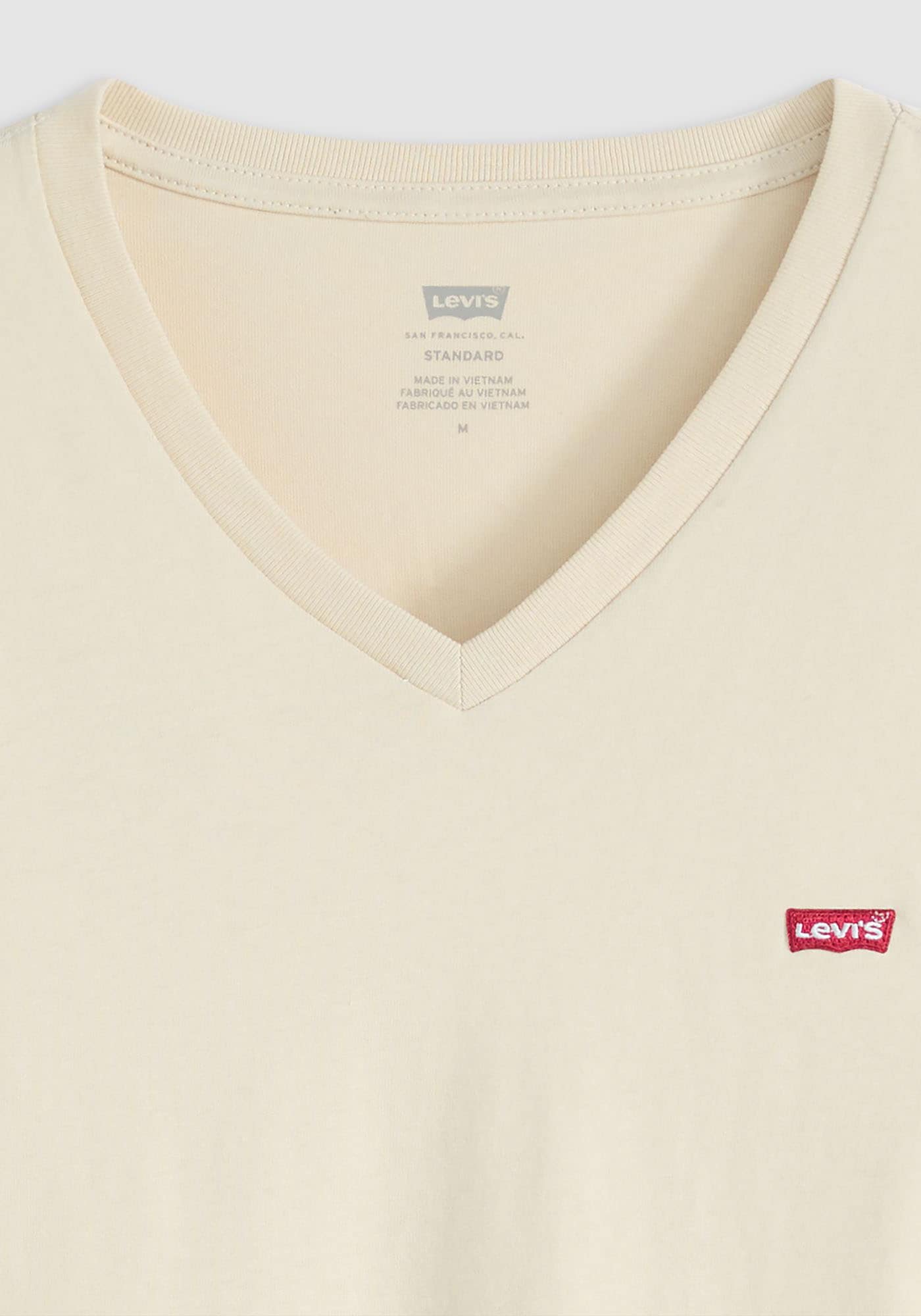 Levi's® V-Shirt »LE ORIGINAL HM VNECK«, mit Logostickerei