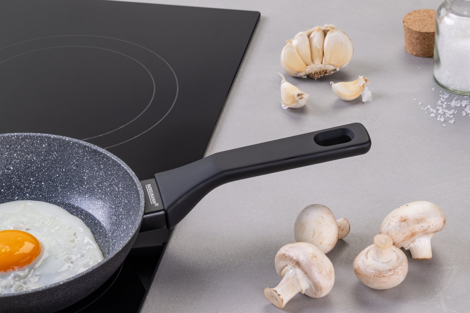 FACKELMANN Wok »Cosmo«, Aluminium, (Set, 2 tlg.), Wokpfannen-Set Cosmo Ø 20 cm & Ø 28 cm – mit Ceramic-Beschichtung