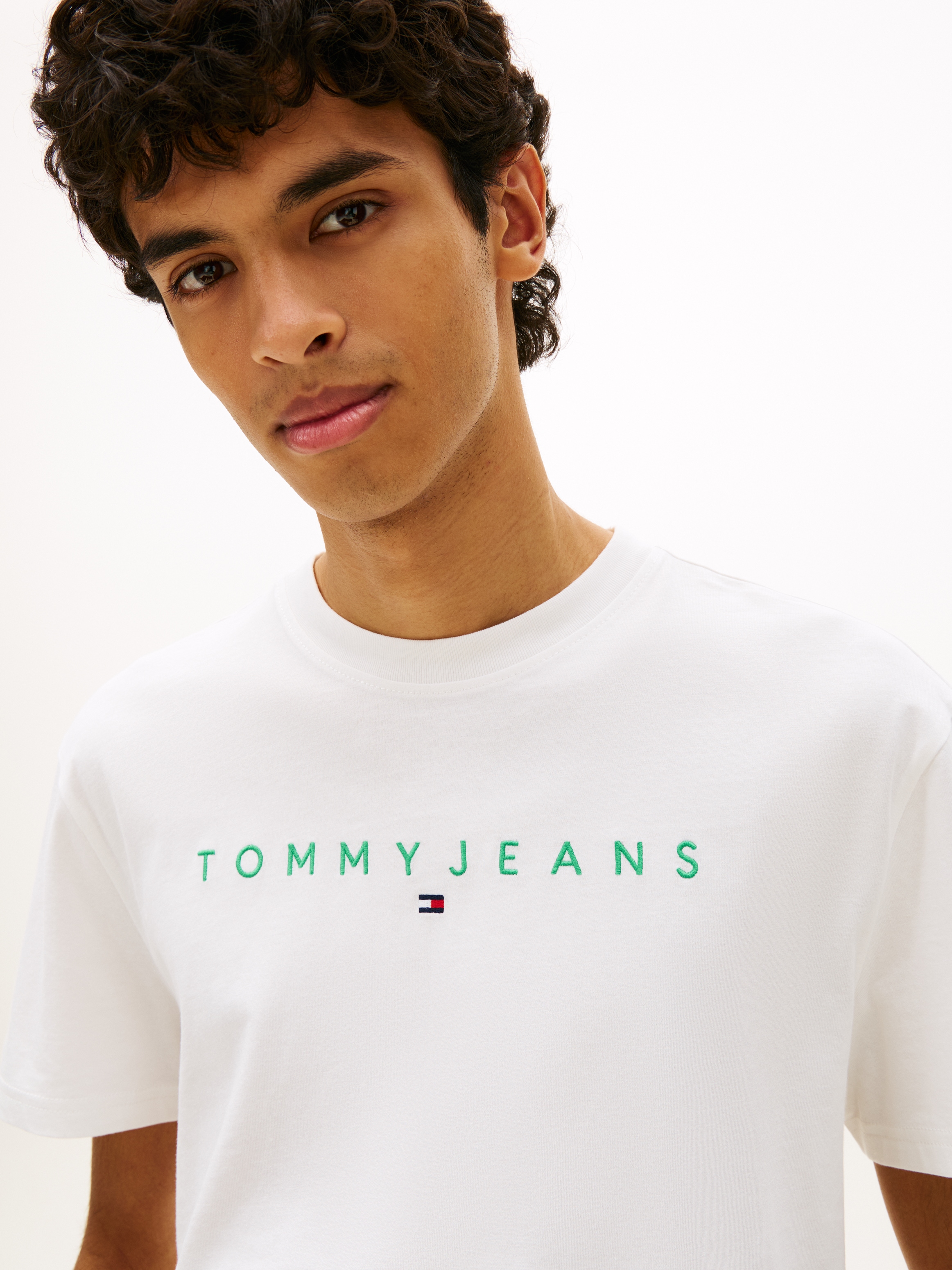 Tommy Jeans T-Shirt »TJM REGULAR LINEAR LOGO EXT« Rundhals, Regular Fit