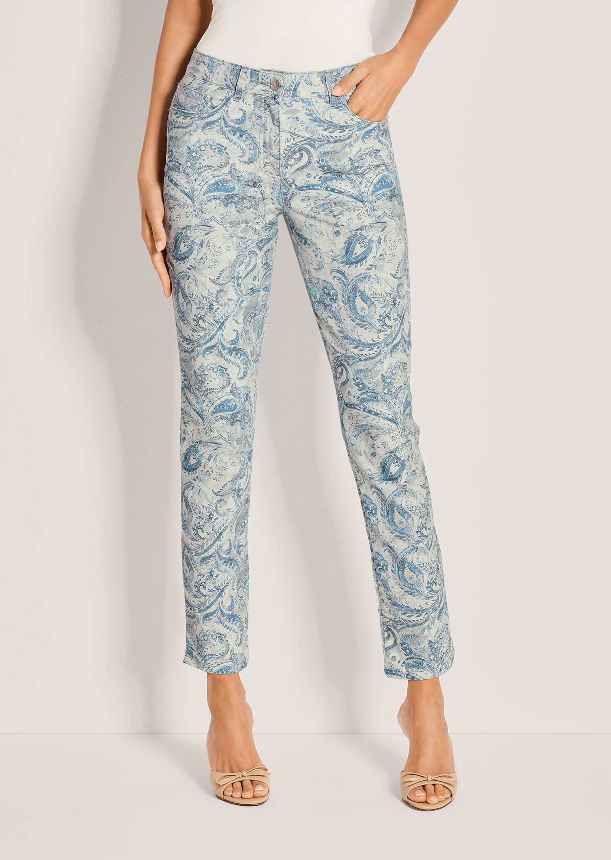 Thumbnail - MADELEINE Chinos "Druckhose Jerseyhose mit Paisley-Muster"