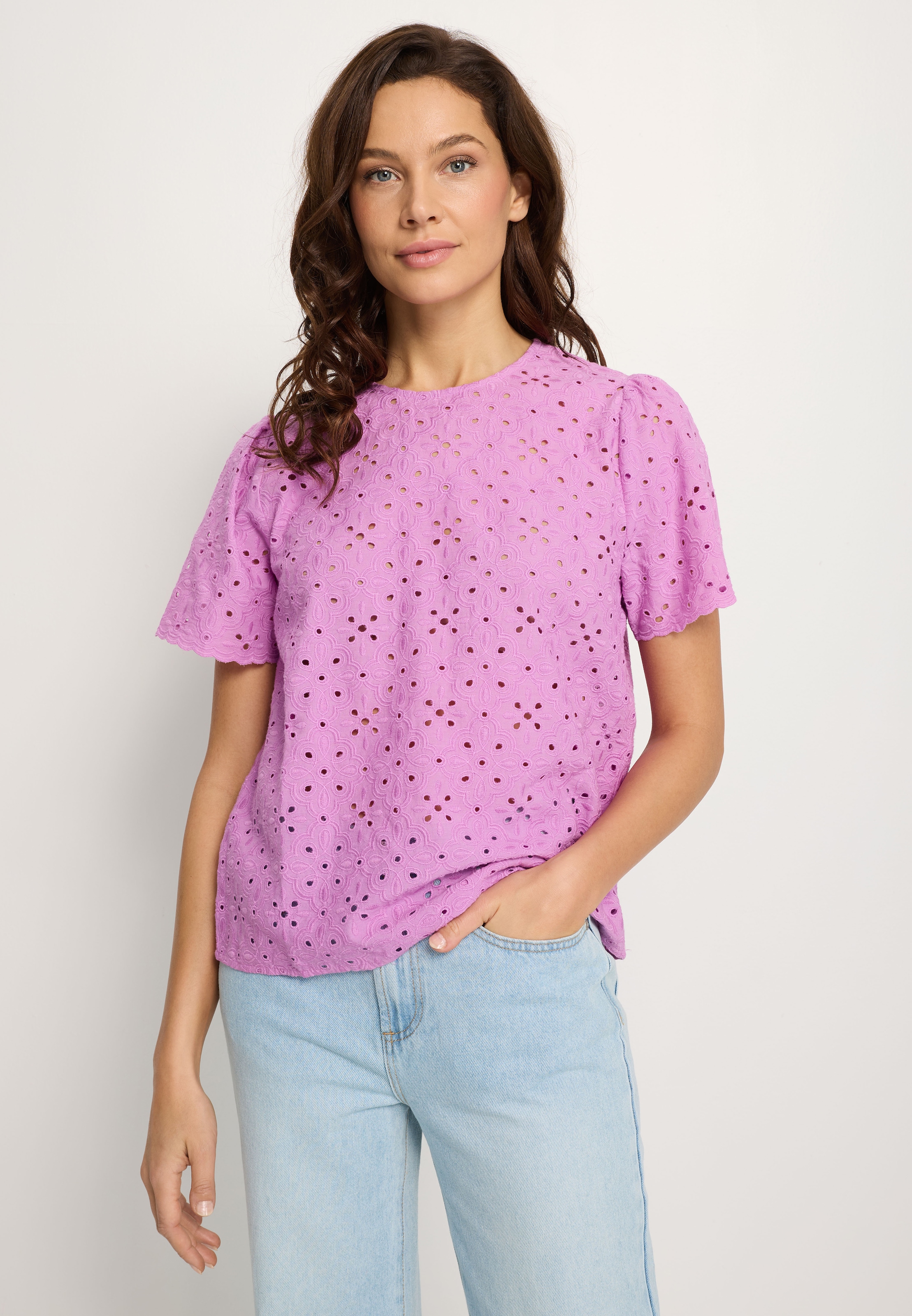 LASCANA Kurzarmbluse mit Lochstickerei, Damenbluse, casual-elegant