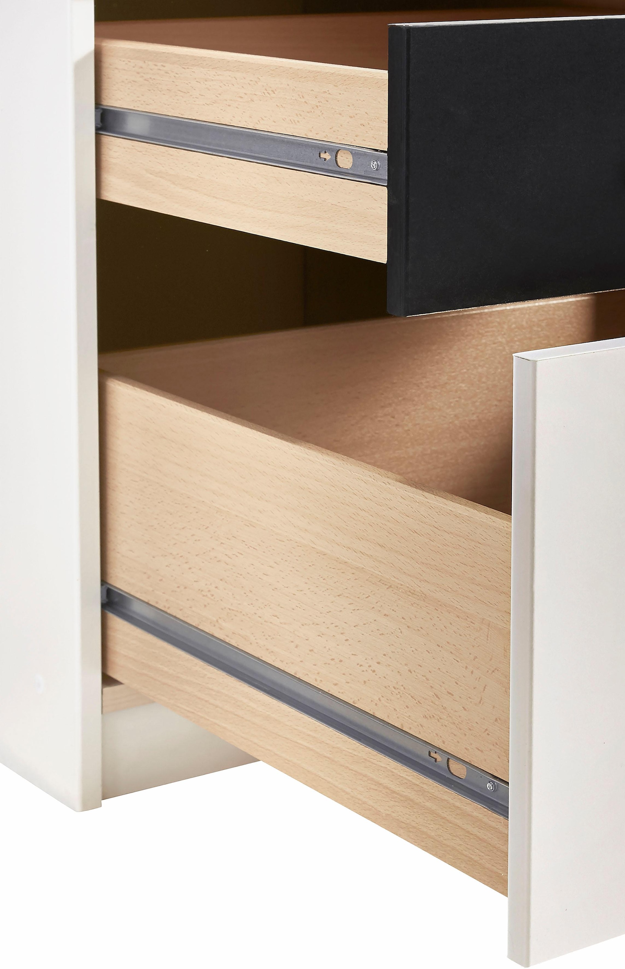 priess Kleiderschrank