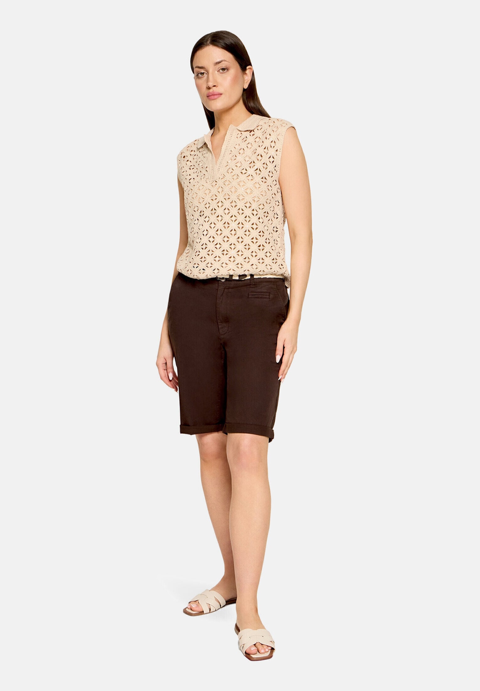 Cartoon Bermudas "Damen mit Bindegürtel"