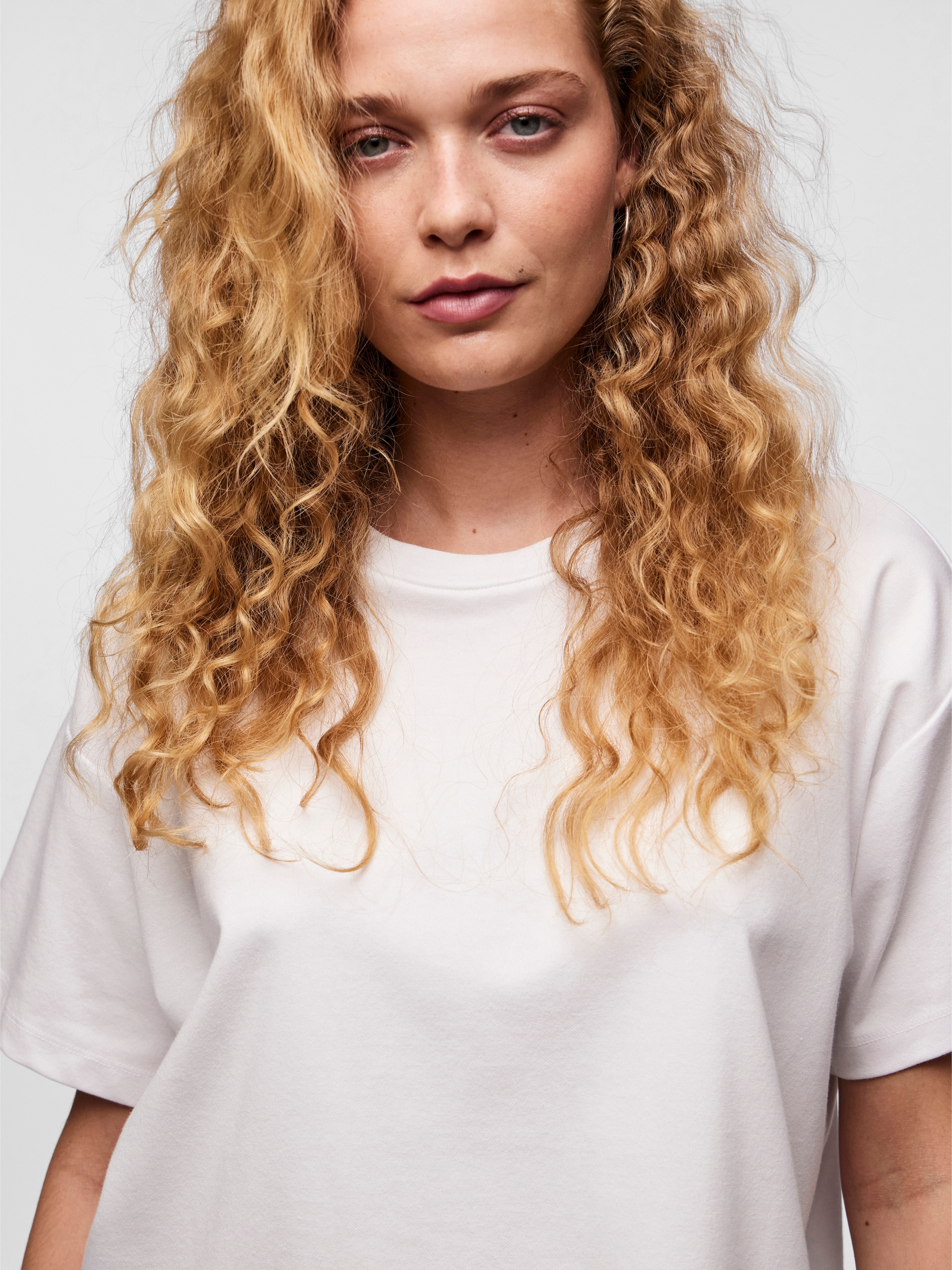 pieces Kurzarmshirt »PCSKYLAR SS OVERSIZED TEE NOOS«