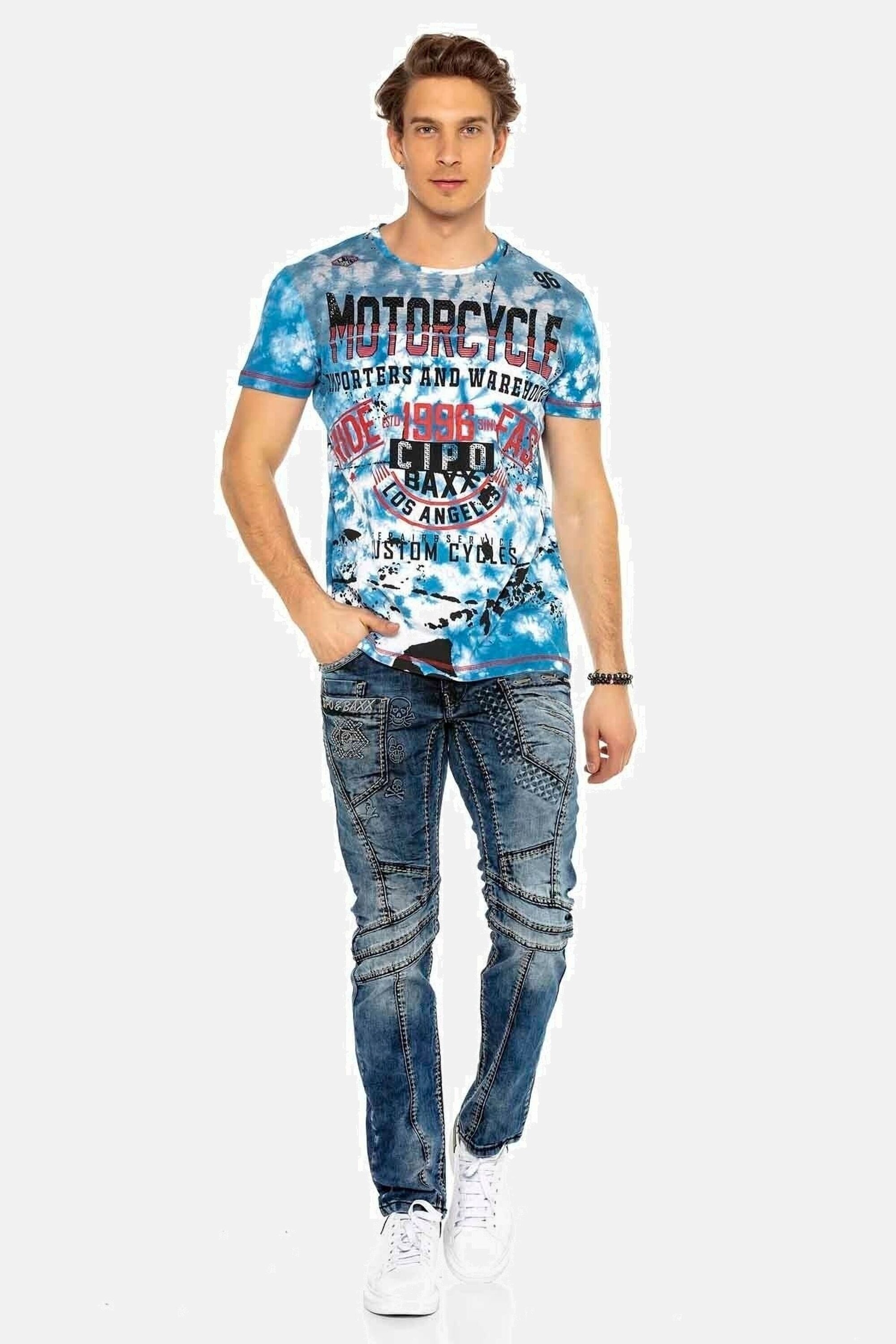 Cipo & Baxx Straight-Jeans »Jeans«, mit rockigen Ziernähten, CD-418