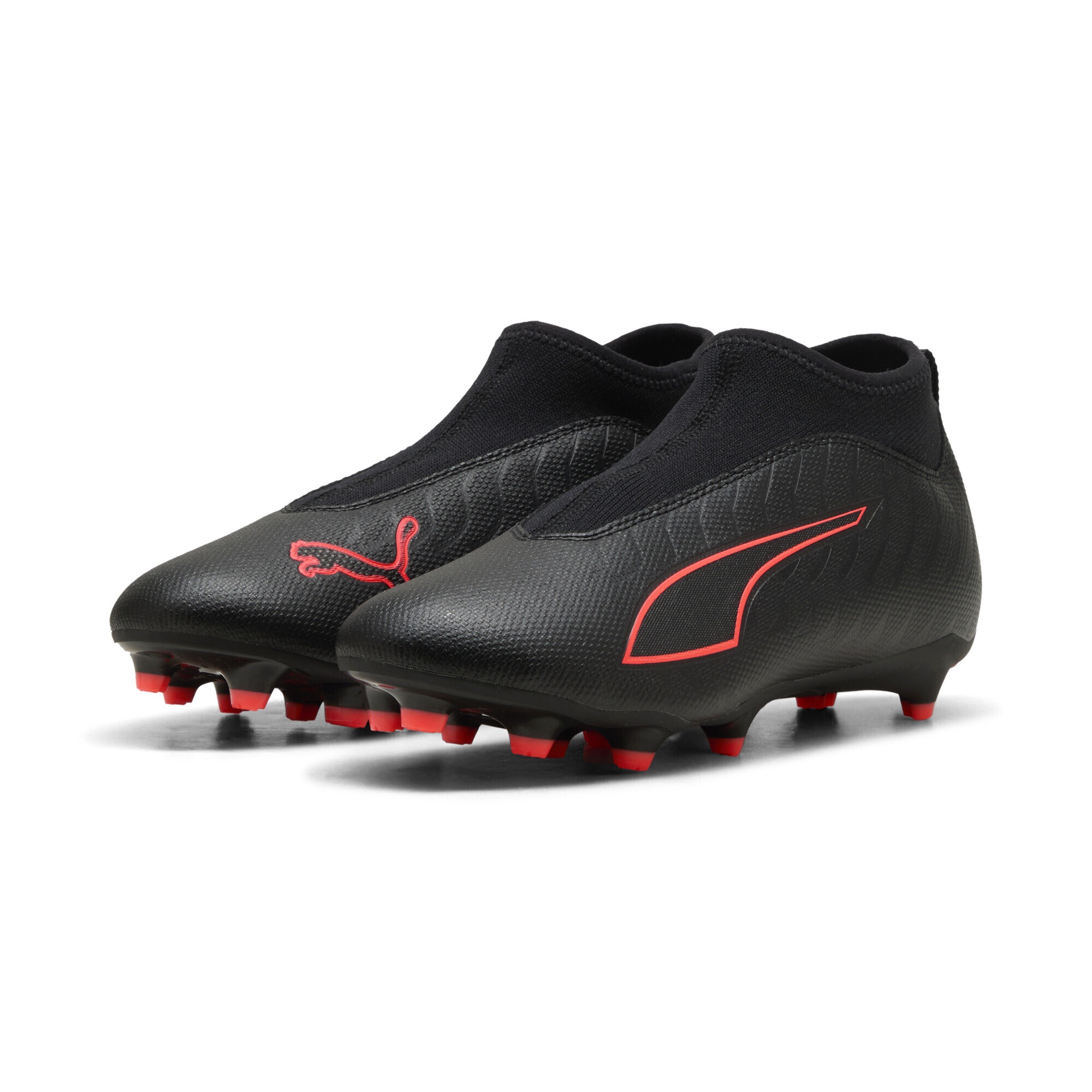 PUMA Kinder Fußballschuh "ULTRA 6 MATCH+ FG/AG Fußballschuhe ohne Schnürung Jugendliche", Gr. 32,5schwarz rot, Obermaterial: Textil, Synthetik;