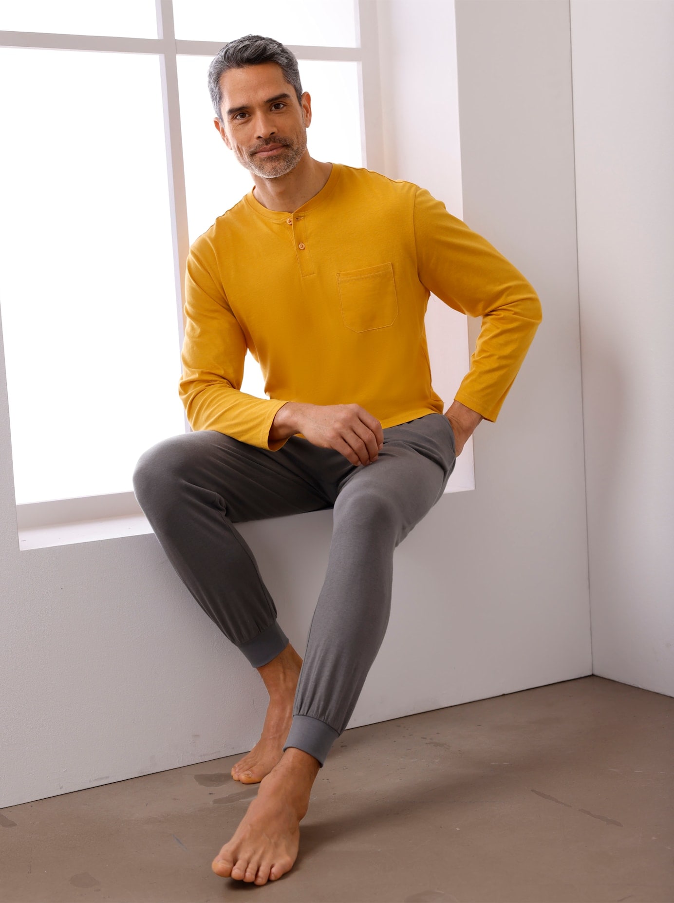 Langarmshirt "Schlafanzug-Shirt", Herren, Gr. 52/54, gelb (ocker), 100% Baumwolle, unifarben, Shirts Langarmshirt