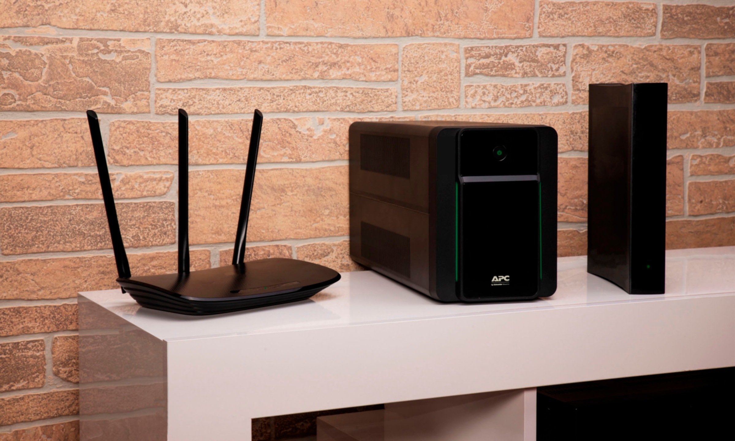 APC USV-Anlage »Back-UPS BX 1600VA 230V Schuko«