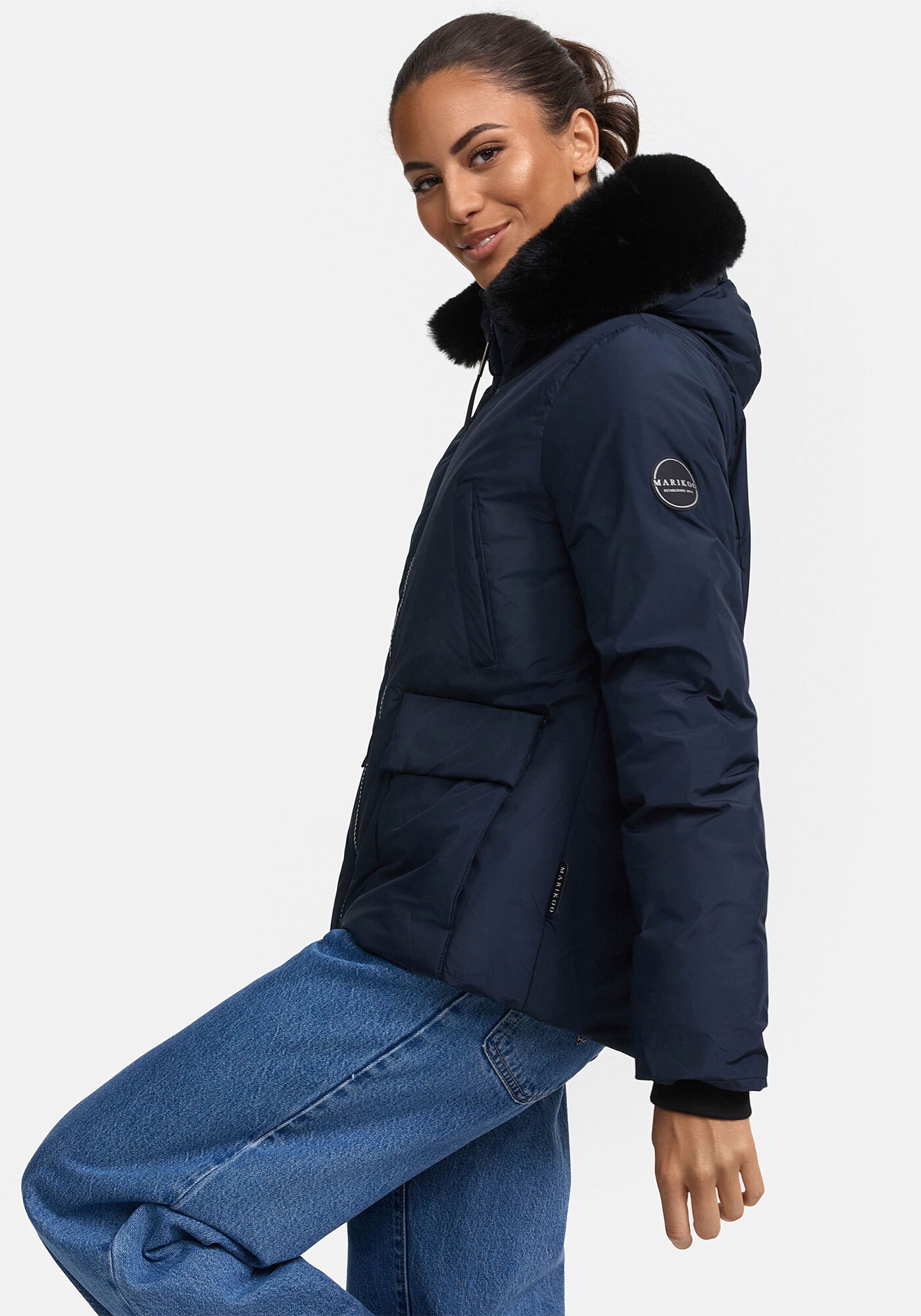 Marikoo Winterjacke »Morinaa«, mit großer Kapuze
