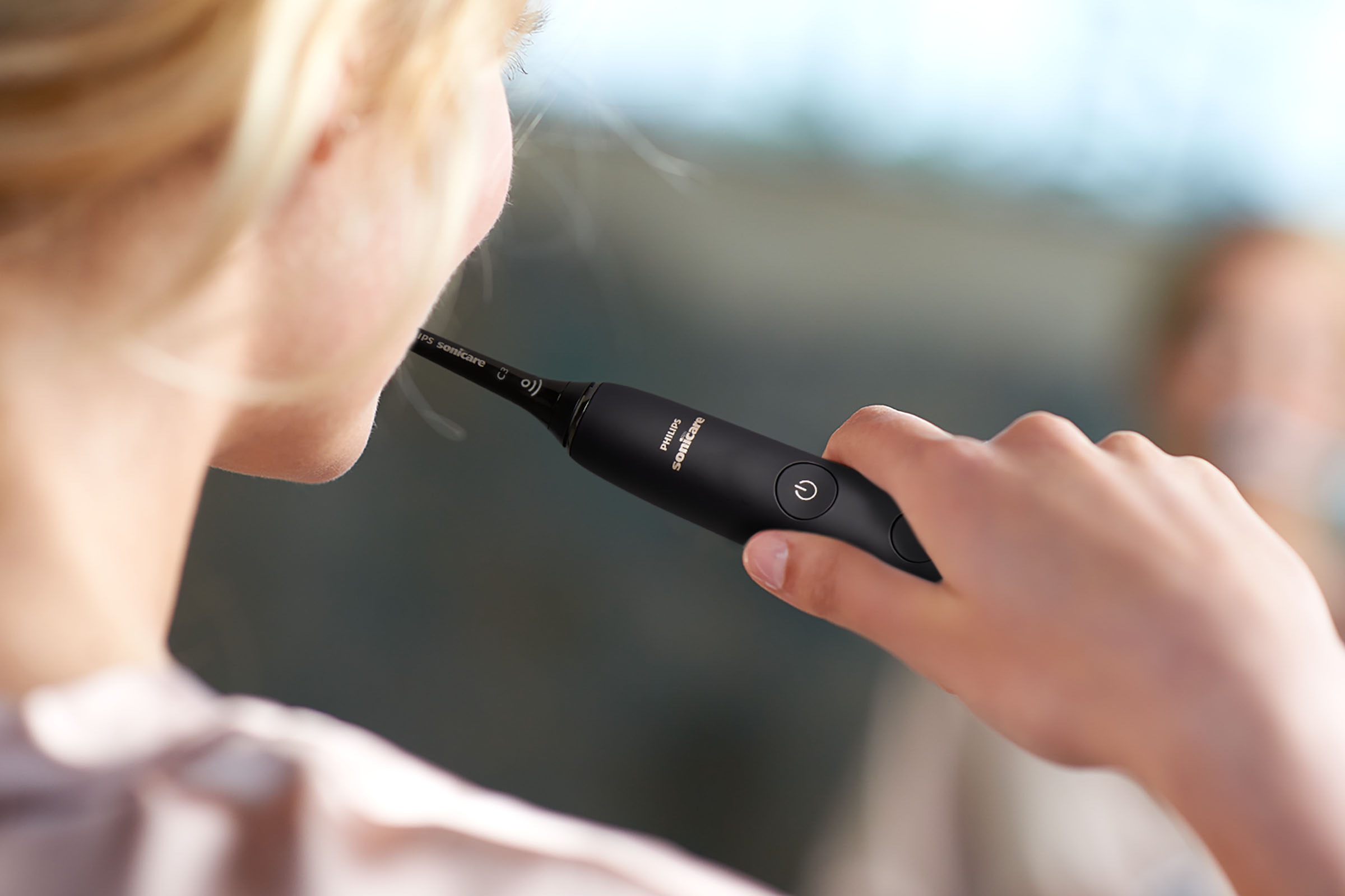 Philips Sonicare Elektrische Zahnbürste »DiamondClean 9000 HX9911«, 1 St. Aufsteckbürsten, mit Schalltechnologie, Ladeglass, USB-Reiseetui