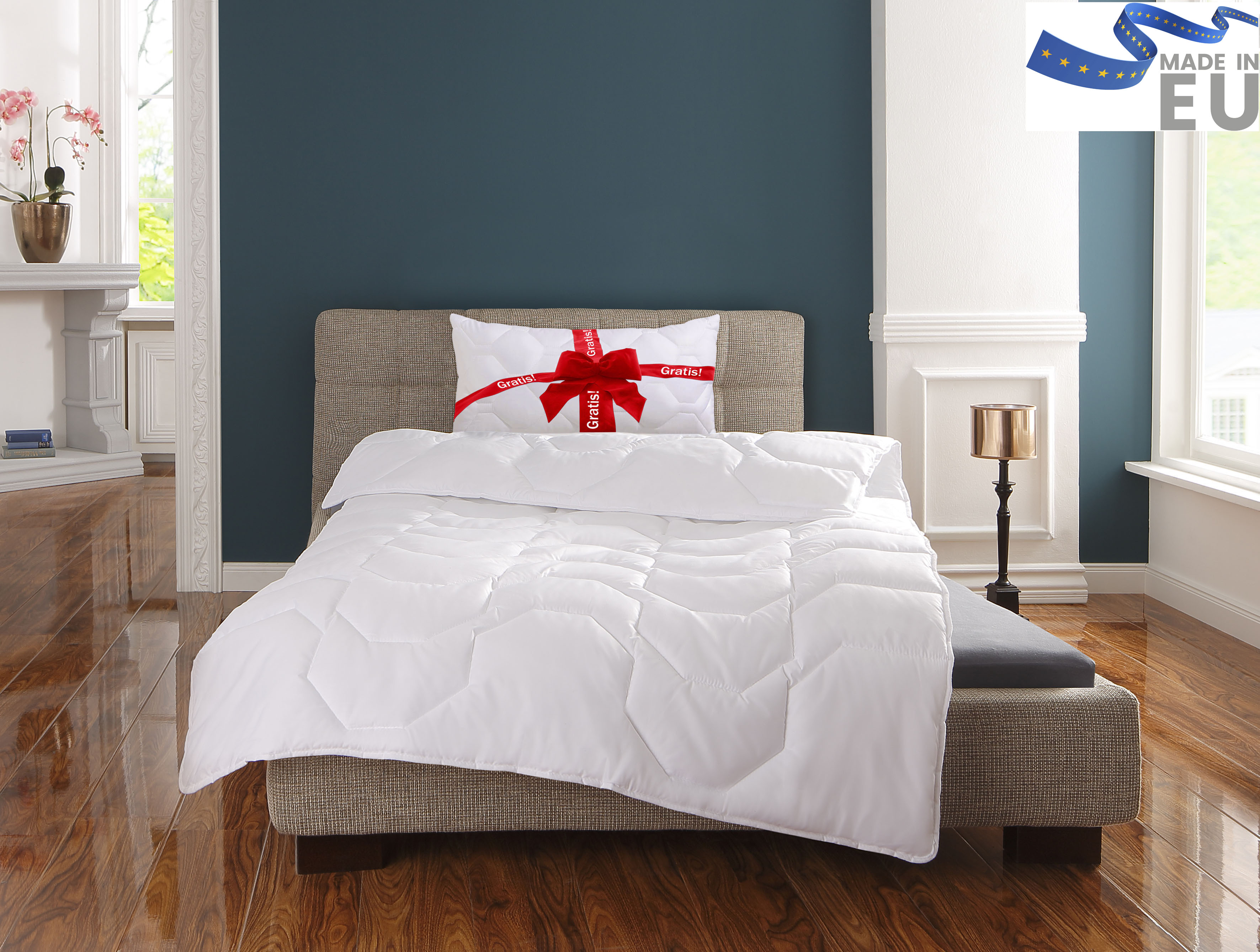 OTTO home Microfaserbettdecke "Corella, Bettdecke 135x200 cm, mit Gratis-Kissen dazu: 40x80 cm" 4-Jahreszeiten Füllung 100% Polyester 2 Stk. tlg. Bettdecken, Sommer, Winter, 4 Jahreszeiten, Decke mit Gratiskissen