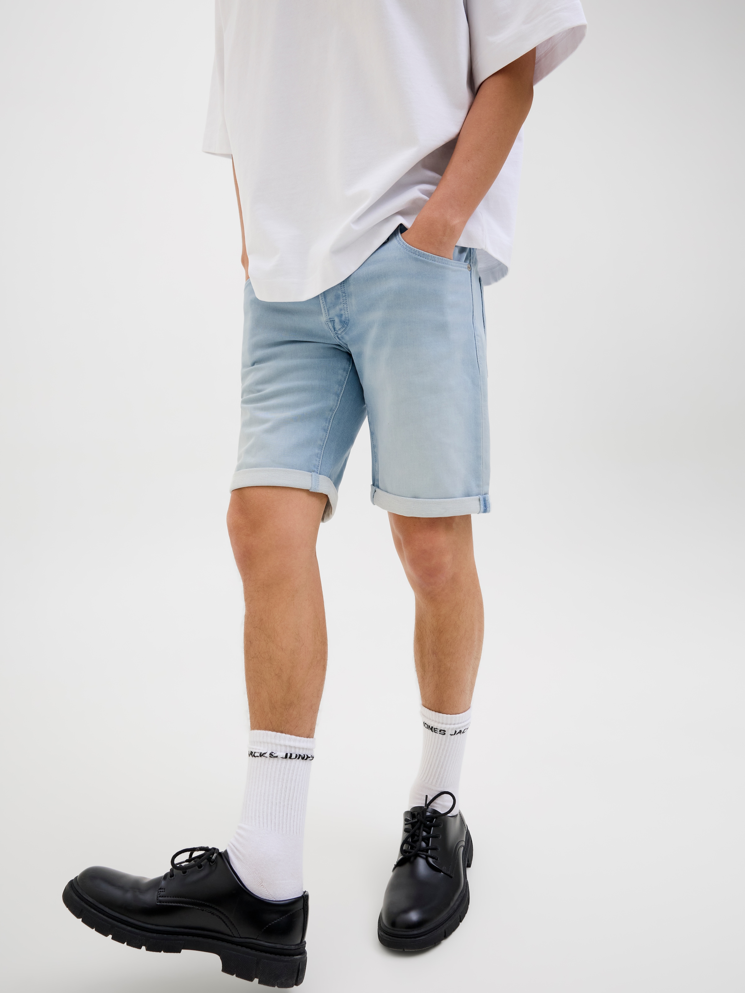 Jack & Jones Shorts »JJIRICK JJICON I.K. SHORTS GE 118 SN«, im Five-Pocket Style